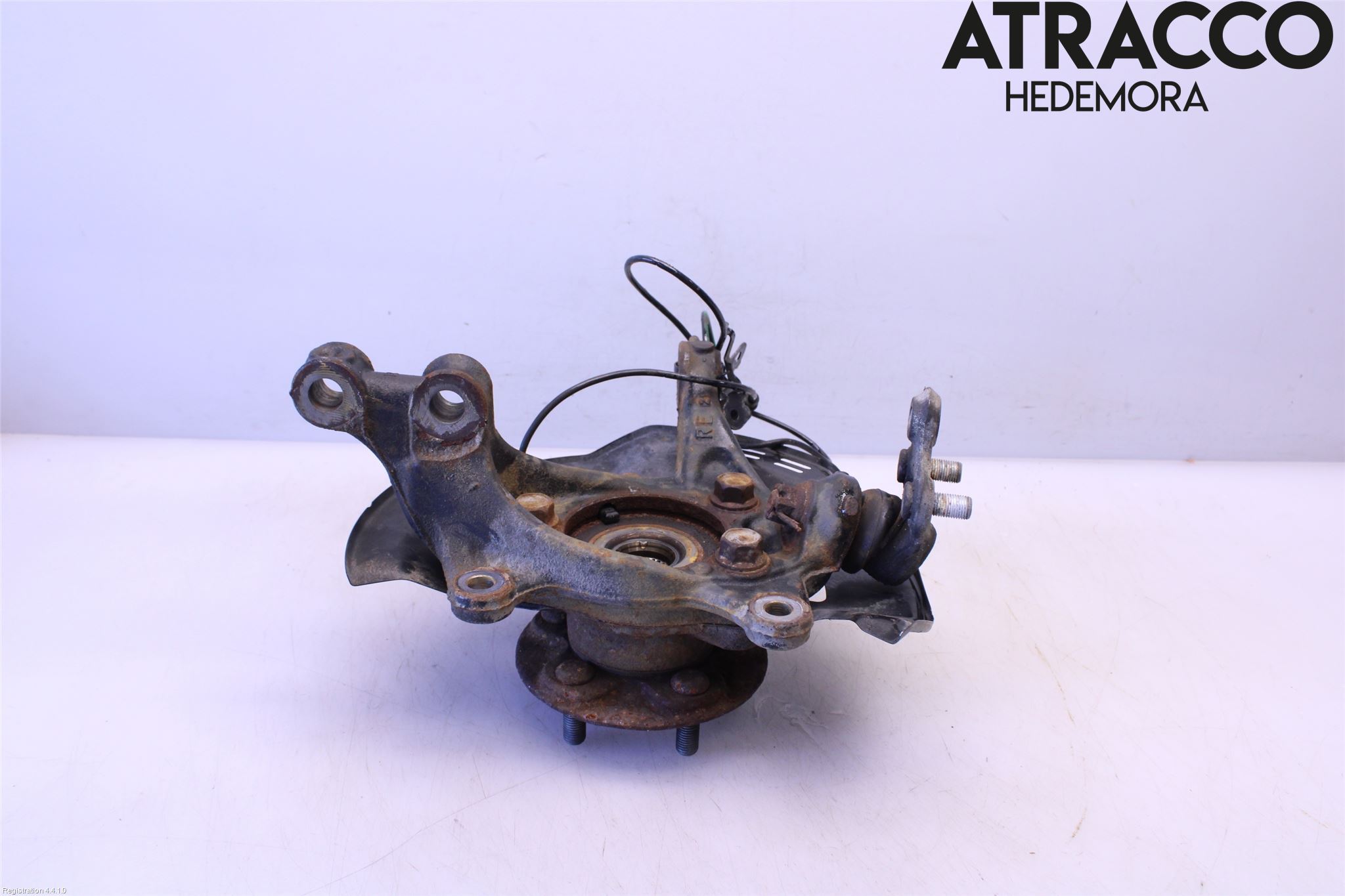 Toyota YARIS XP21 20- Spindel Hf