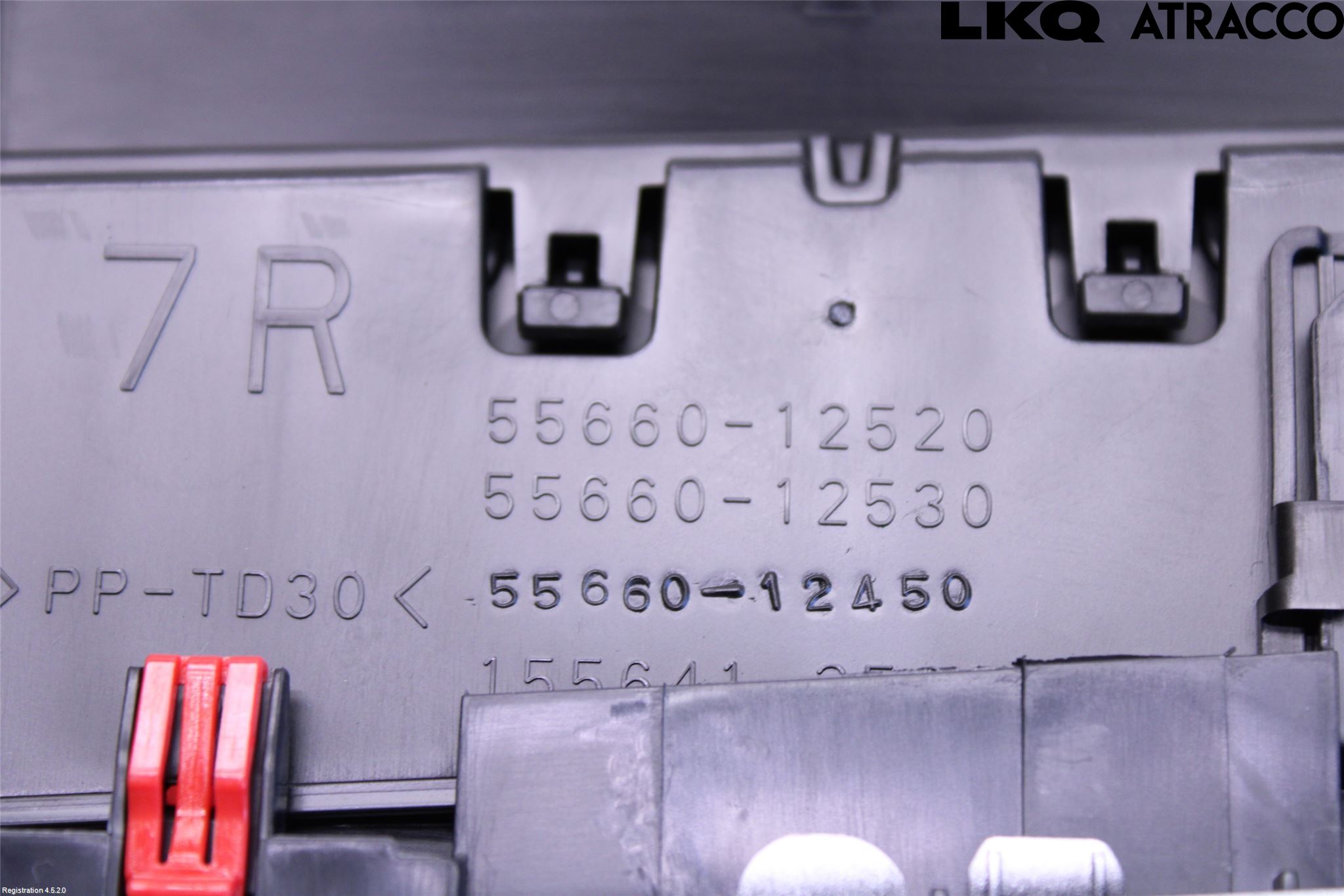 Toyota COROLLA CROSS XG10 22- Dashbord Kanal - Dyse