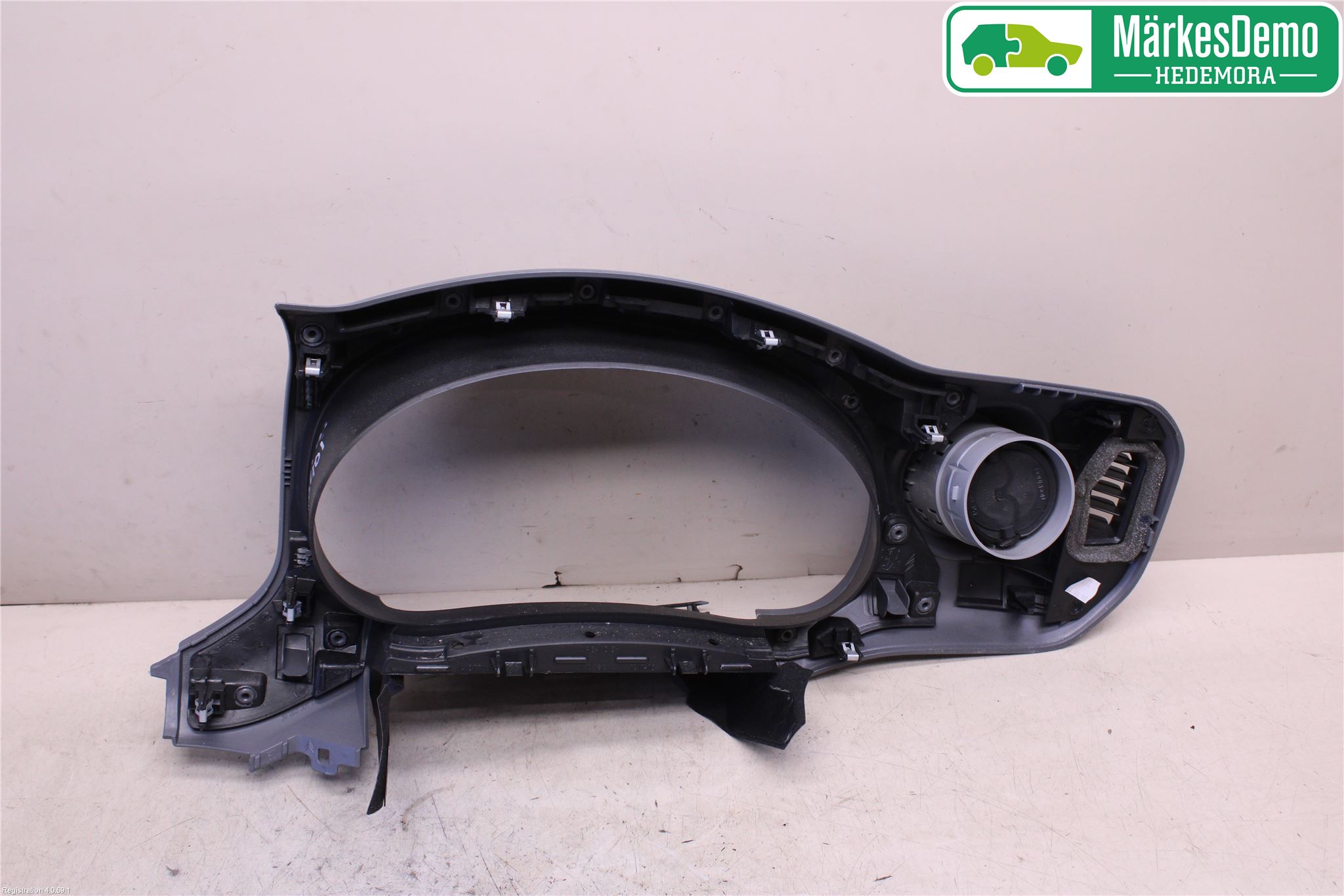 Peugeot PARTNER 16-18 Instrument Ramme