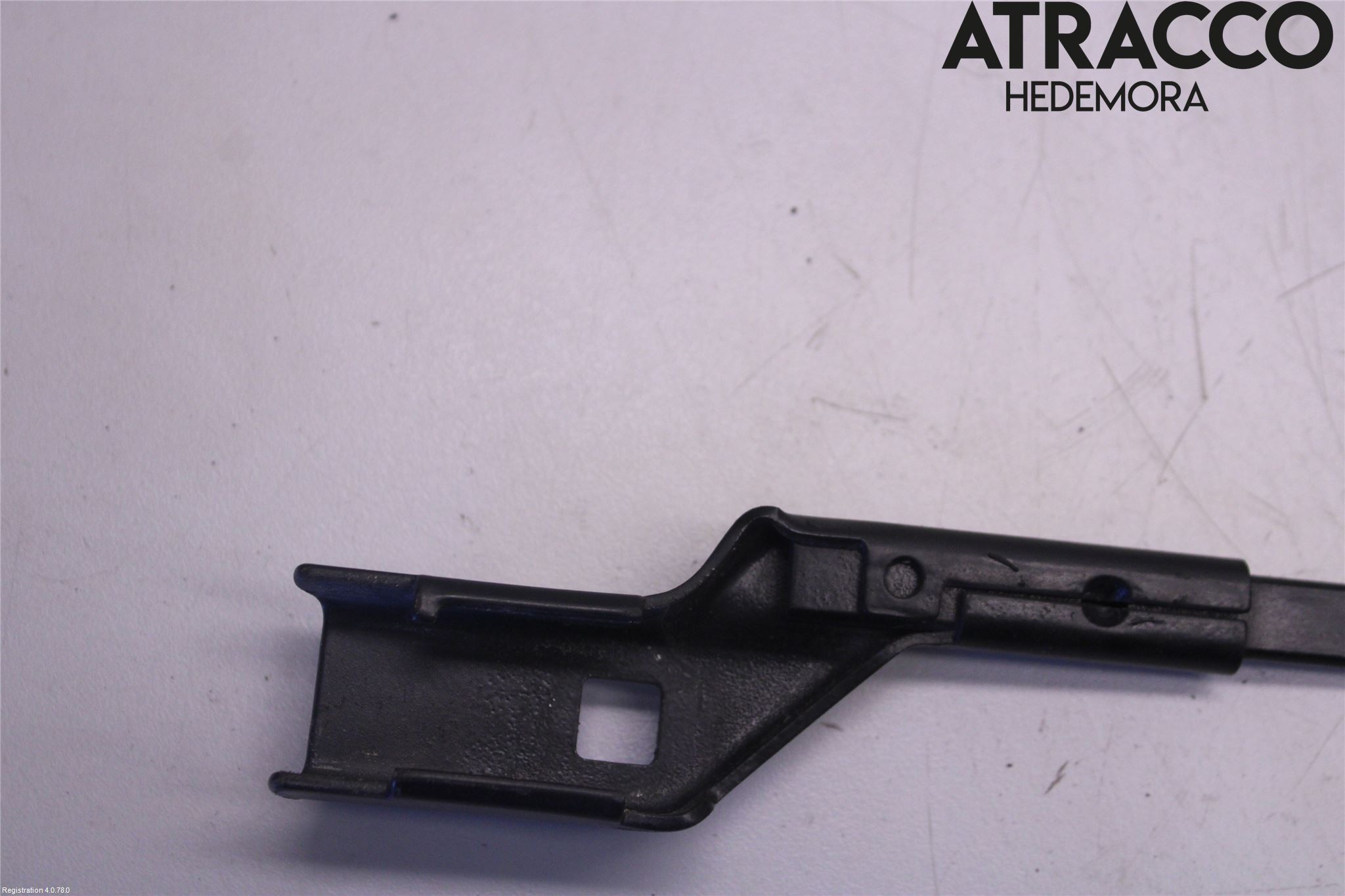Fiat DUCATO 15-23 Viskerarm-Armer Frontrute