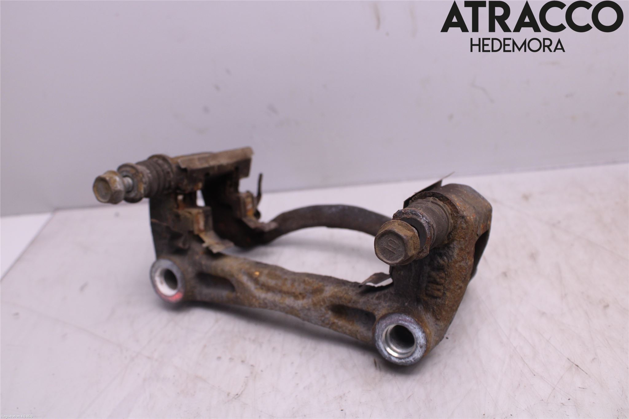 Nissan PULSAR Bremsecaliper Feste Holder