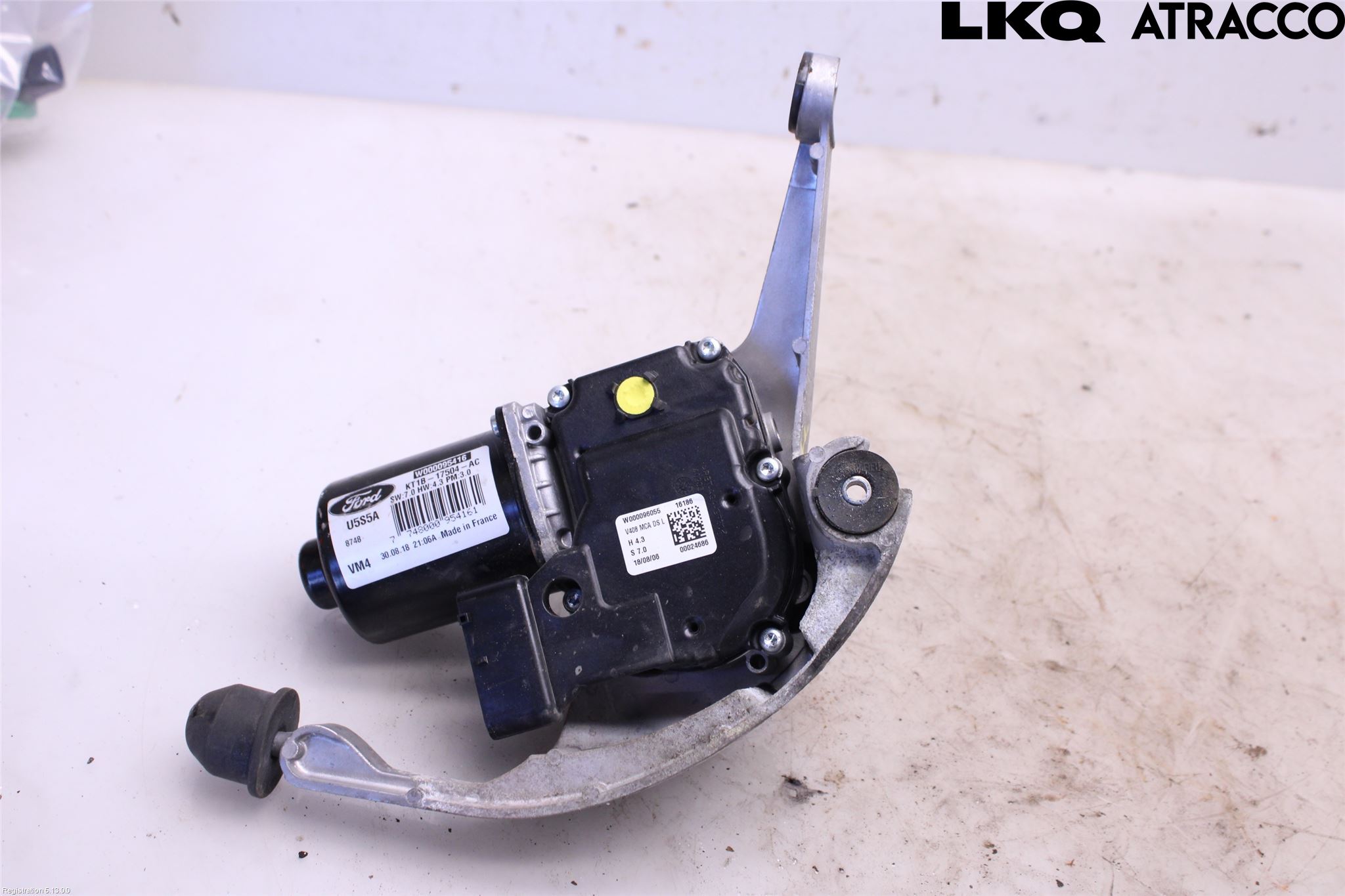 Ford TRANSIT/TOURNEO CONNECT 13-22 Viskermotor Frontrute