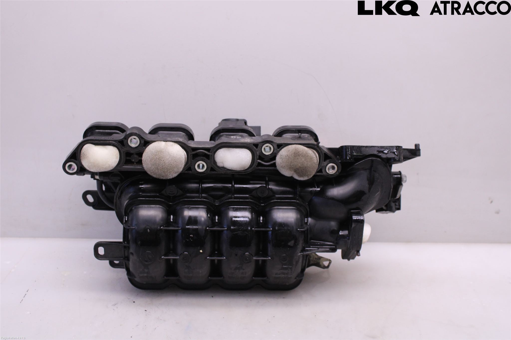 Toyota YARIS XP130 12-14 Innsugningsmanifold