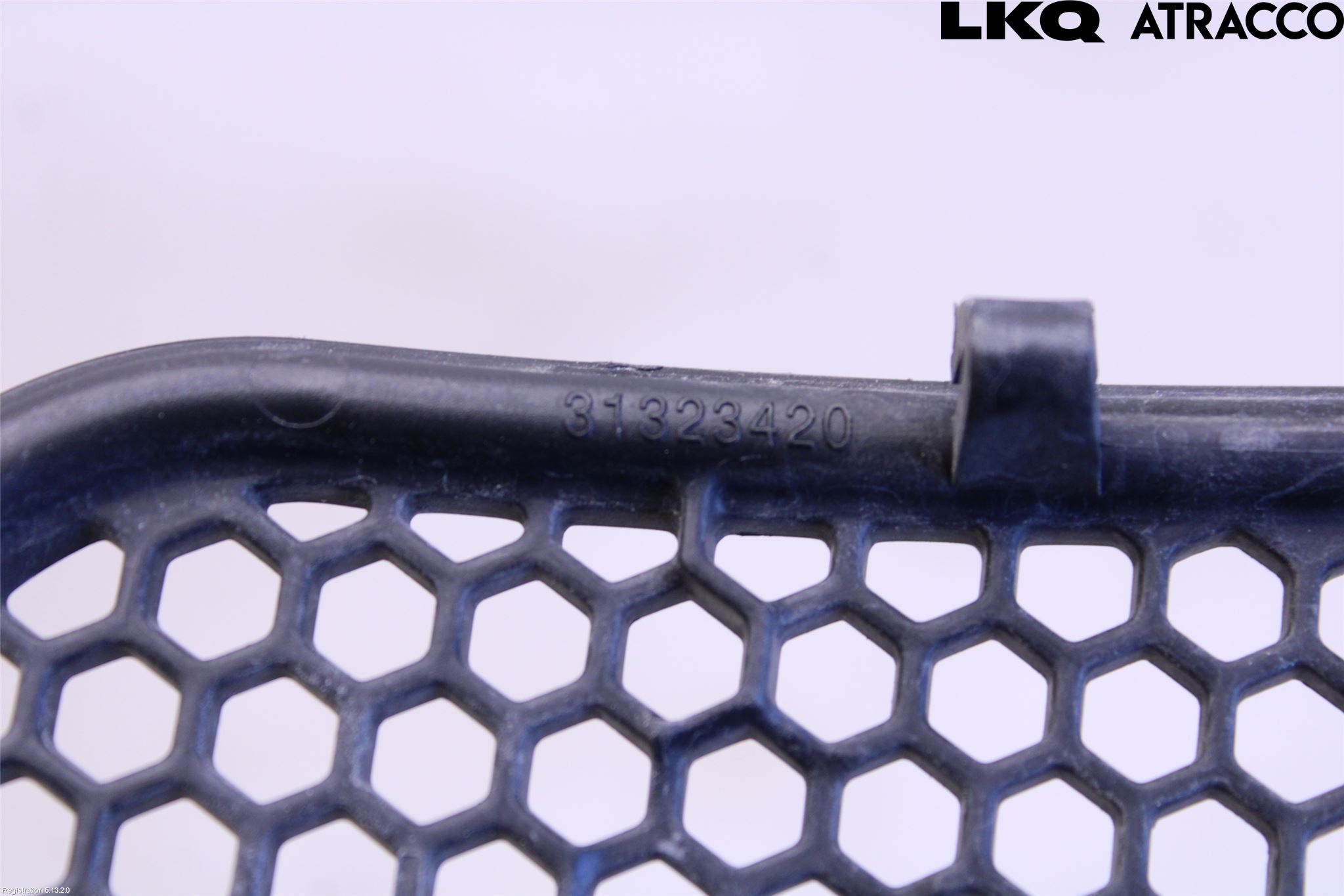 Volvo V60 14-18 Visker Deksel-Grill-Under Frr