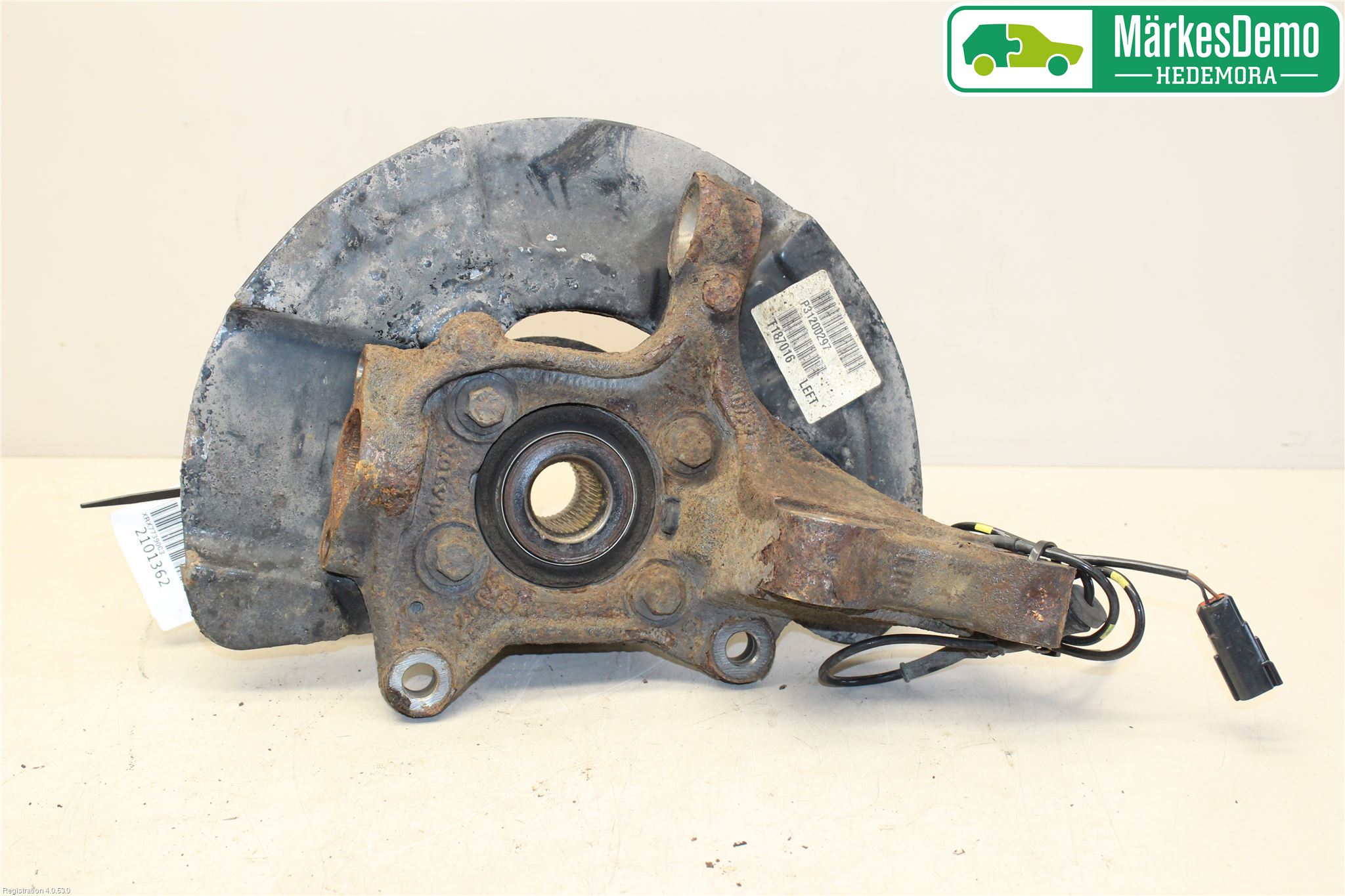 Volvo XC90 07-14 Spindel Vf