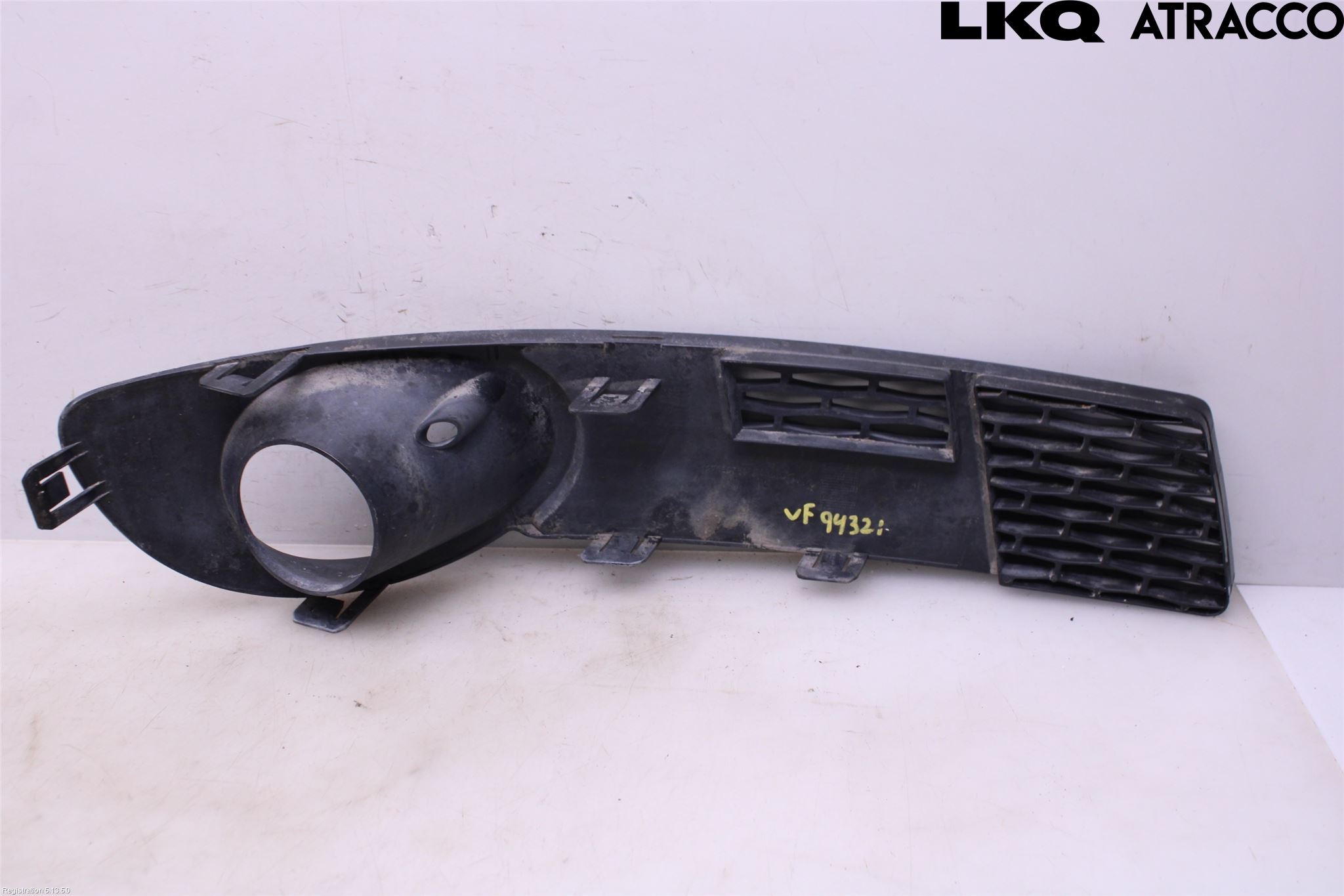 Saab 9-5     06-10 Frontlykt Kurve-Tåkelys Ramme