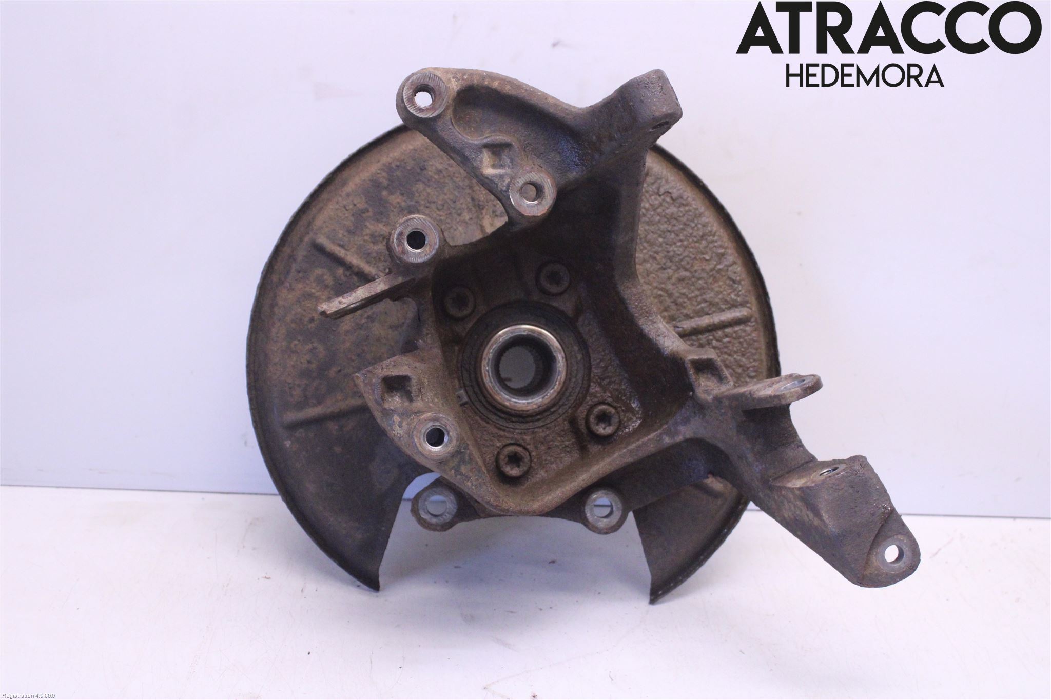 Ford KUGA 08-12 Spindel Vb