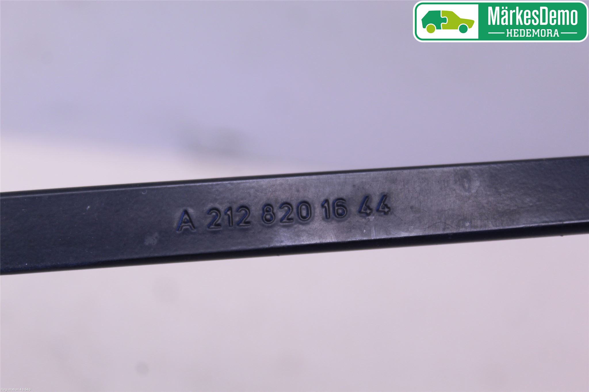 Mercedes-Benz MB E-KLASS (W212) 09-16 Viskerarm-Armer Frontrute
