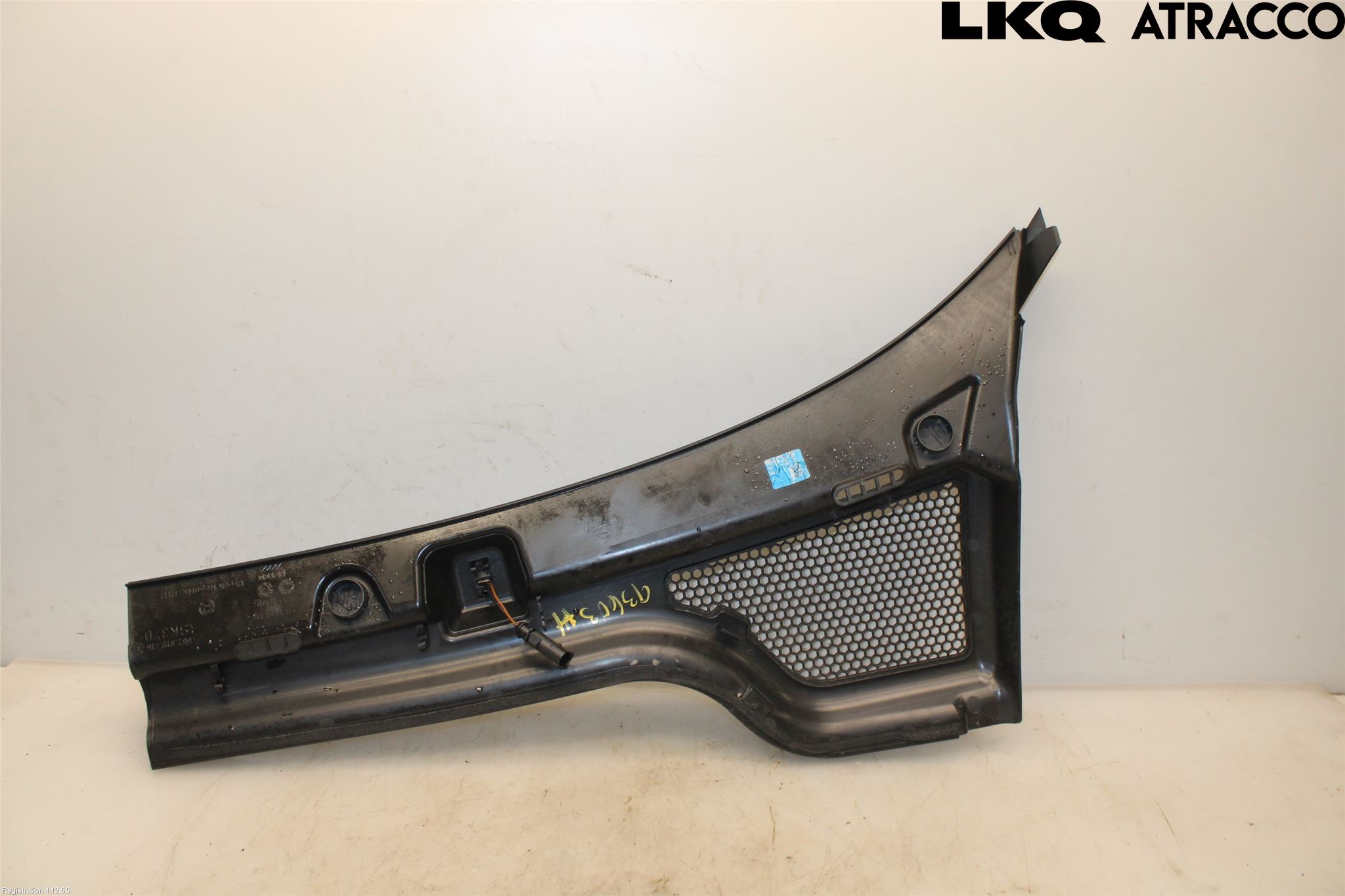 Skoda SCALA 19- Visker Deksel-Grill-Under Frr