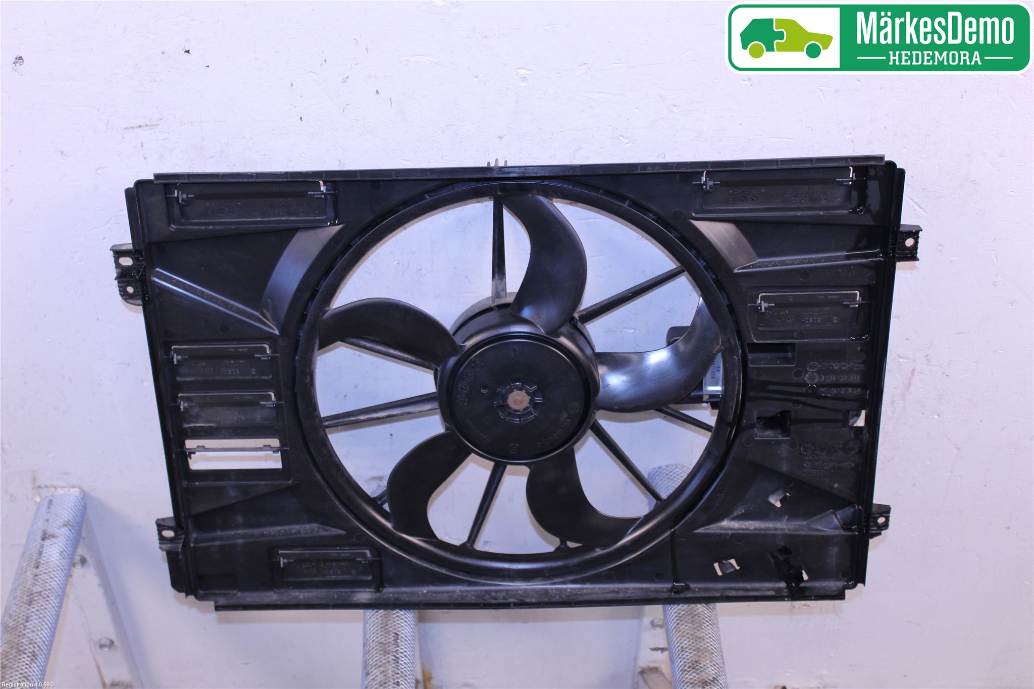 Volkswagen VW GOLF VI 09-13 Kjølevifte Elektrisk