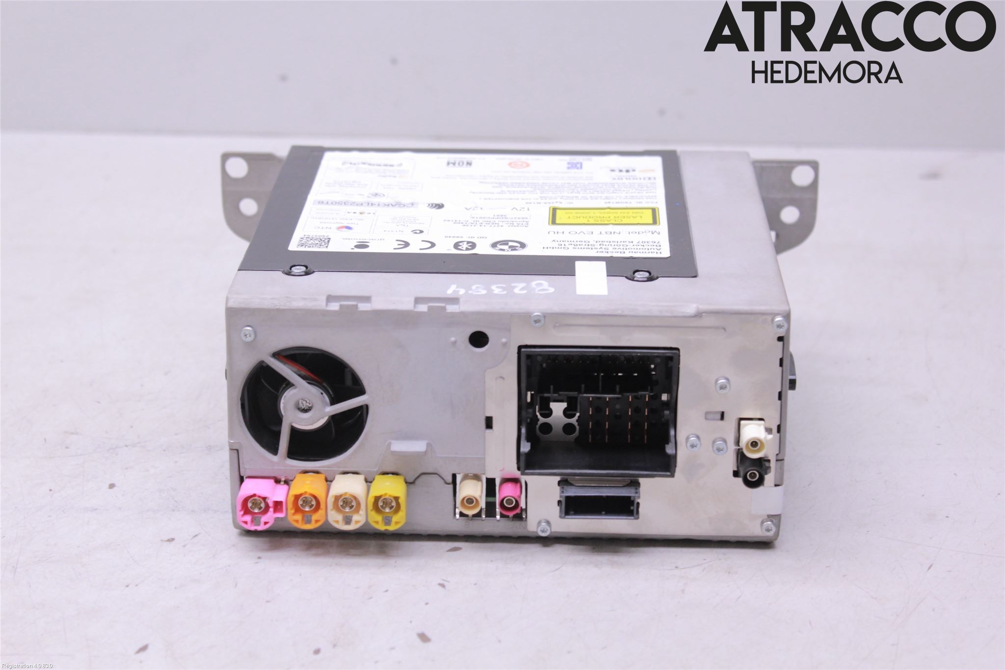 BMW 5 G30/G31/F90 17-23 Stereo Radio Med Cd