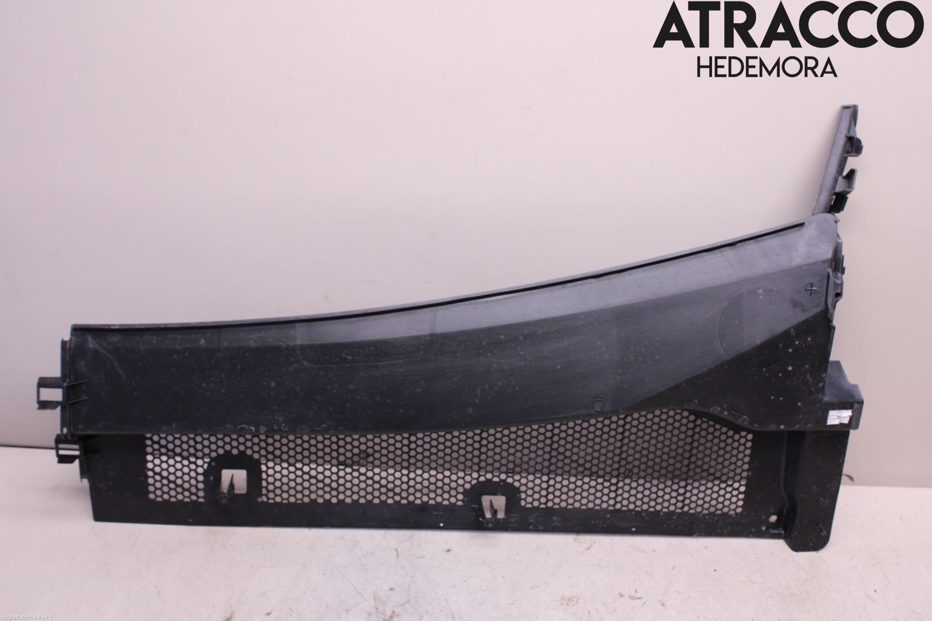 Peugeot 208/E-208 20- Visker Deksel-Grill-Under Frr
