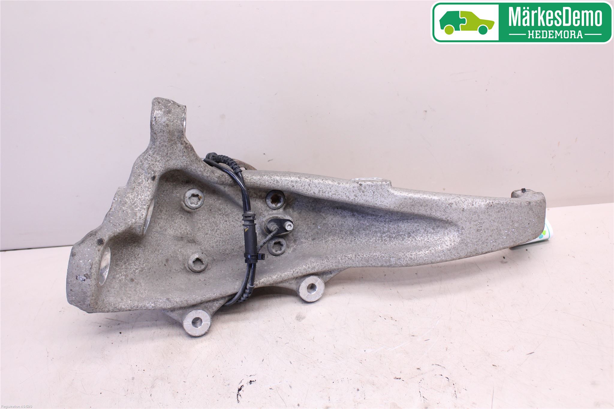 BMW 5 F10/F11/F18 09-17 Spindel Hf