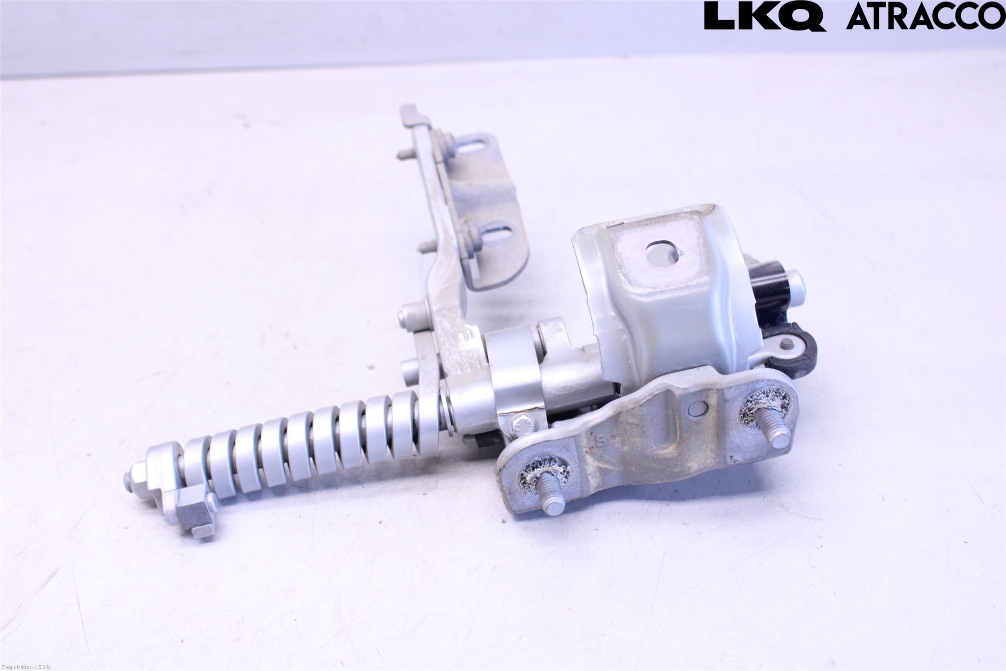 BMW 3 F30/F31/F80 12-19 Bakluke Hengsel Venstre