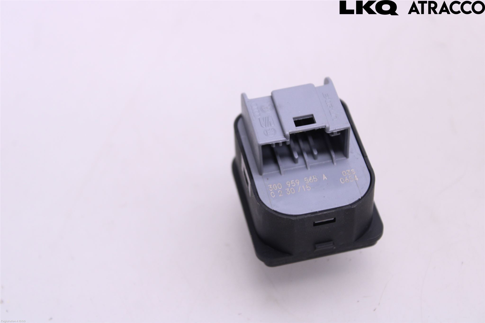 Volkswagen VW PASSAT 15-19 Bryter Speil