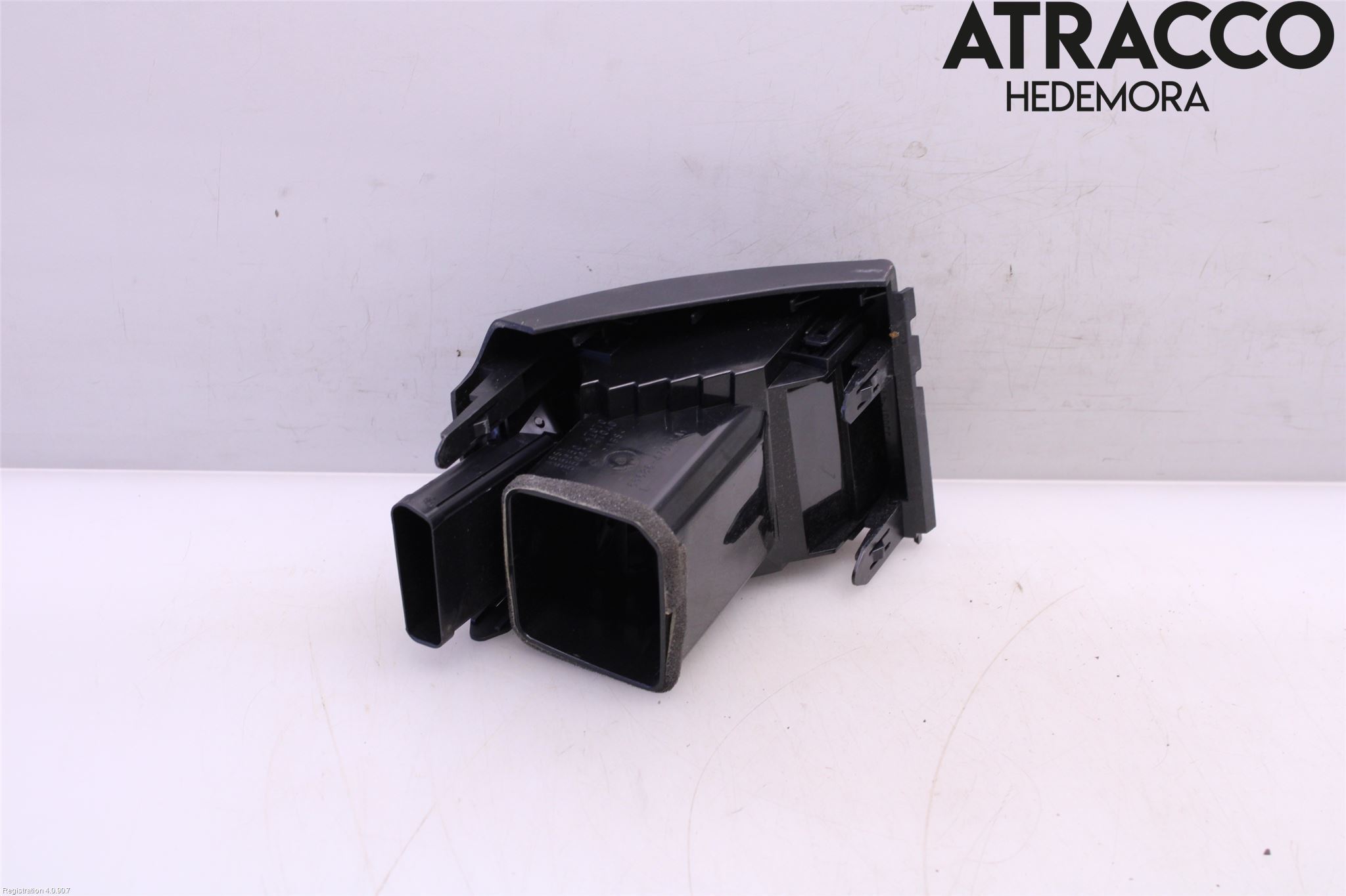 Toyota PRIUS ZVW30 09-20 Dashbord Kanal - Dyse