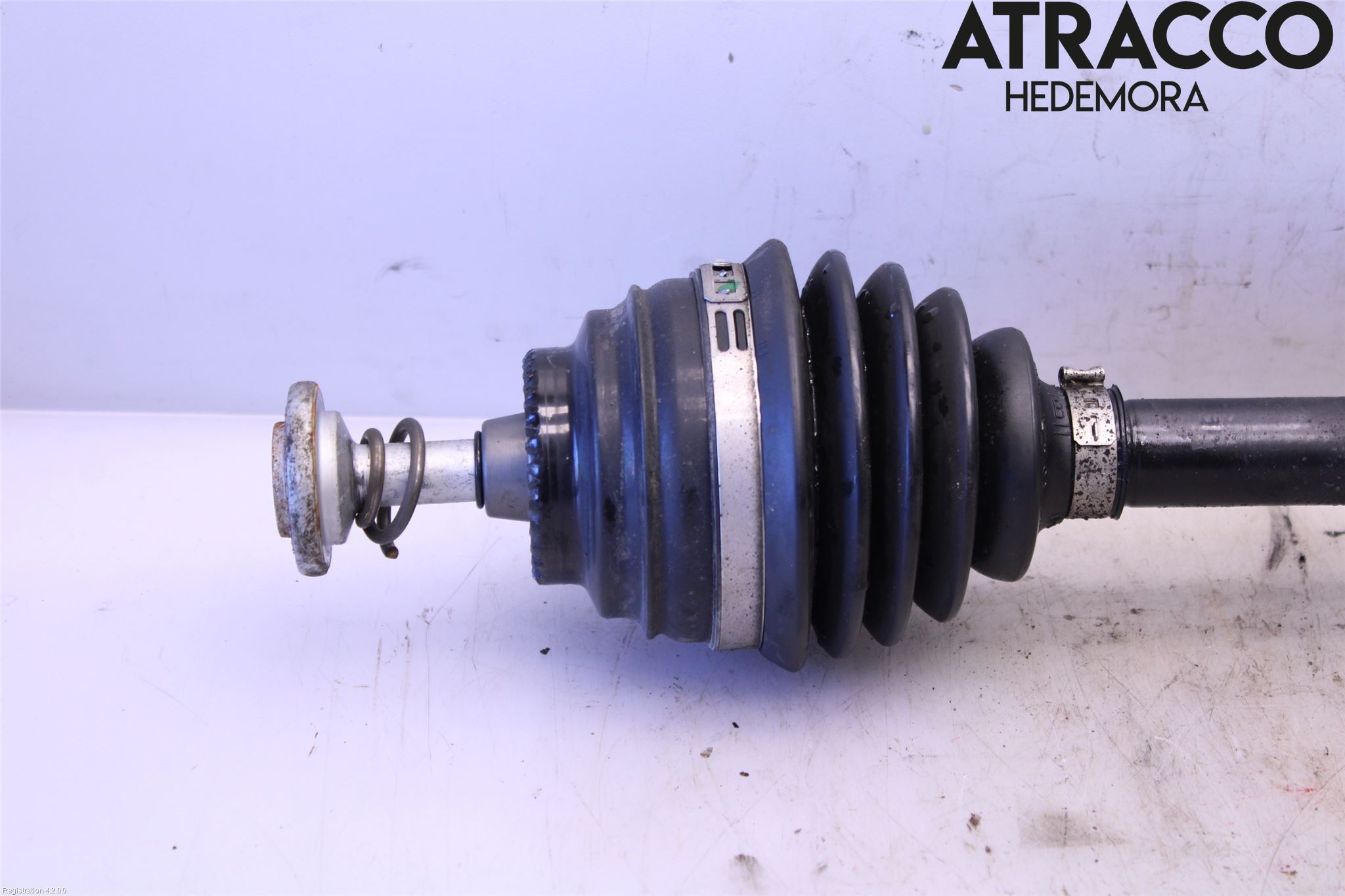 BMW 3 F30/F31/F80 12-19 Drivaksel Foran Kompl Venstre