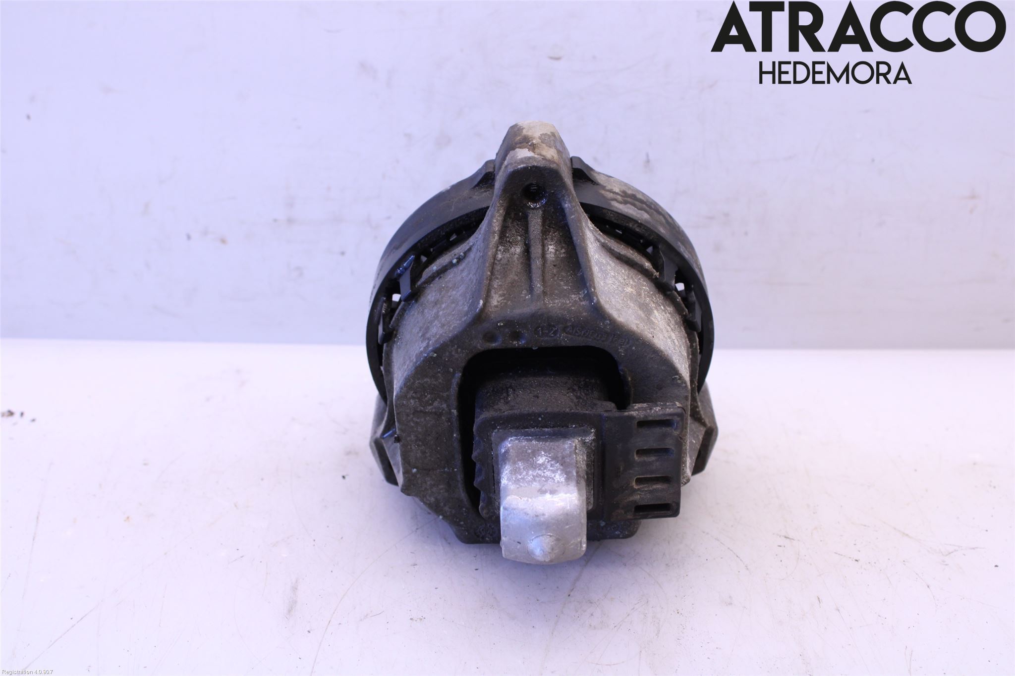 BMW 5 G30/G31/F90 17-23 Motor Feste Stål-Alu