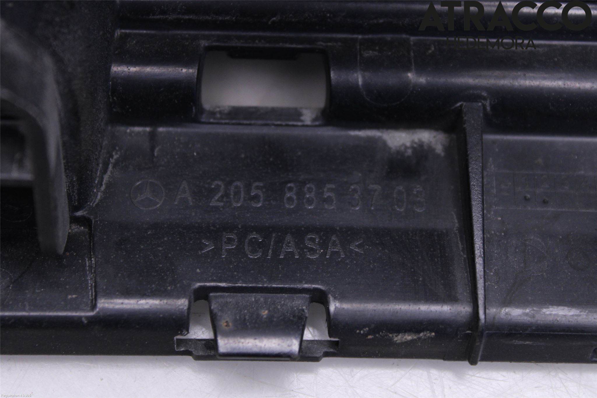 Mercedes-Benz MB C-KLASS (W205) 14-21 Støtfanger Bak Deform Element