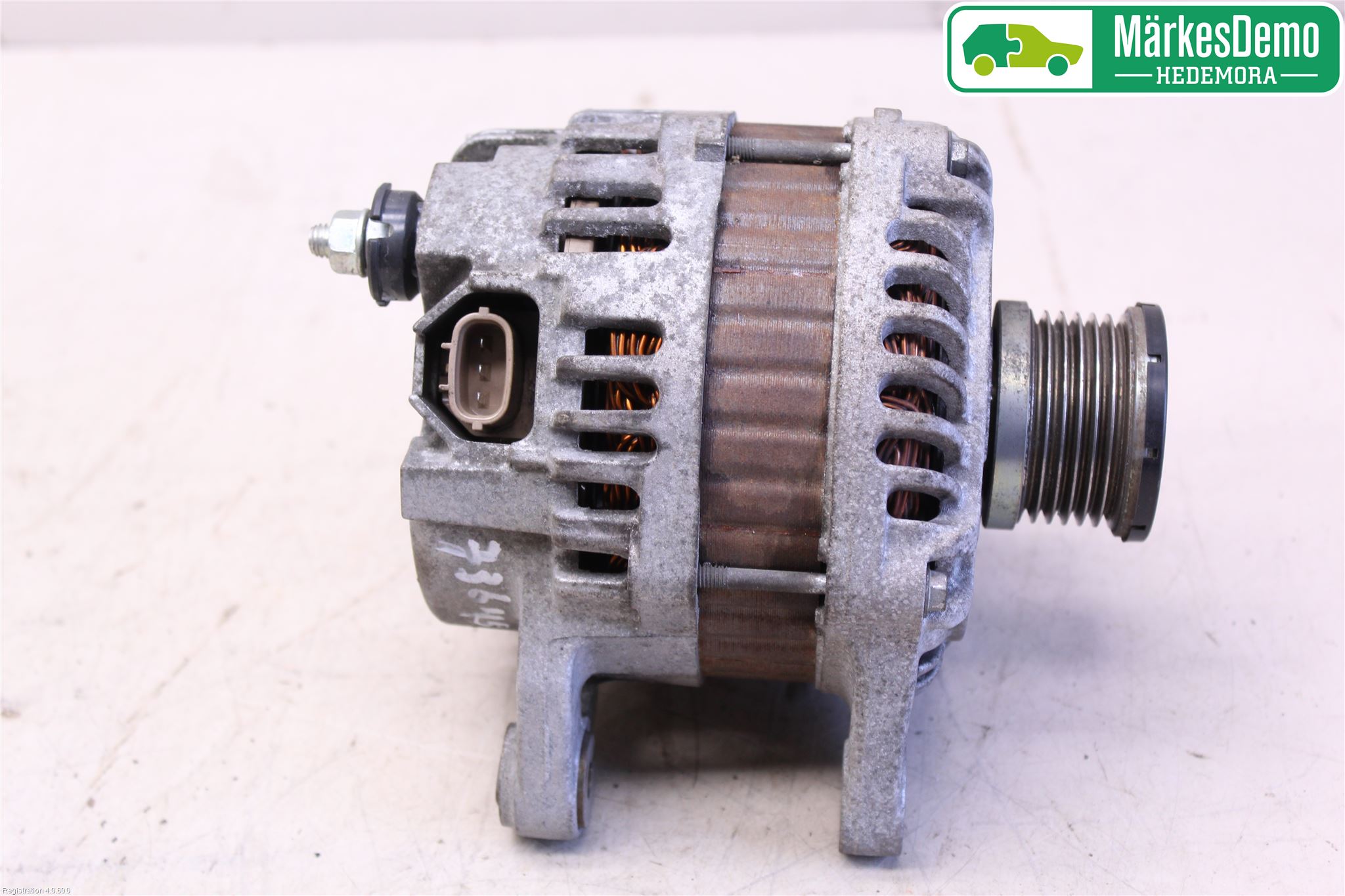 Nissan QASHQAI+2  10-14 Dynamo