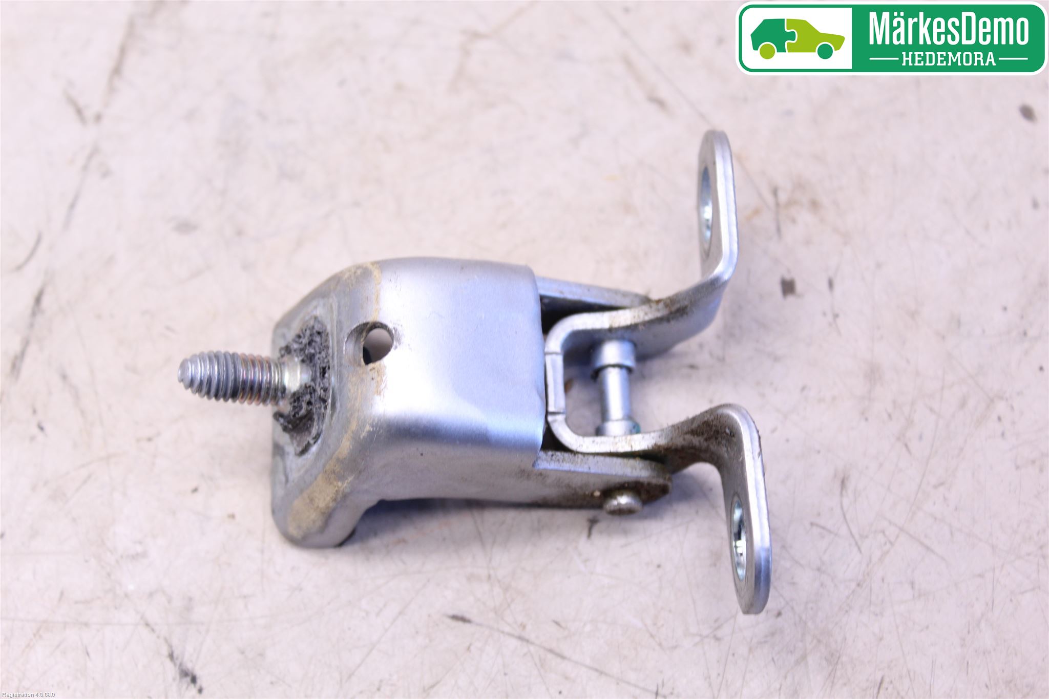 Citroen C3 10-17 Bakluke Hengsel Venstre