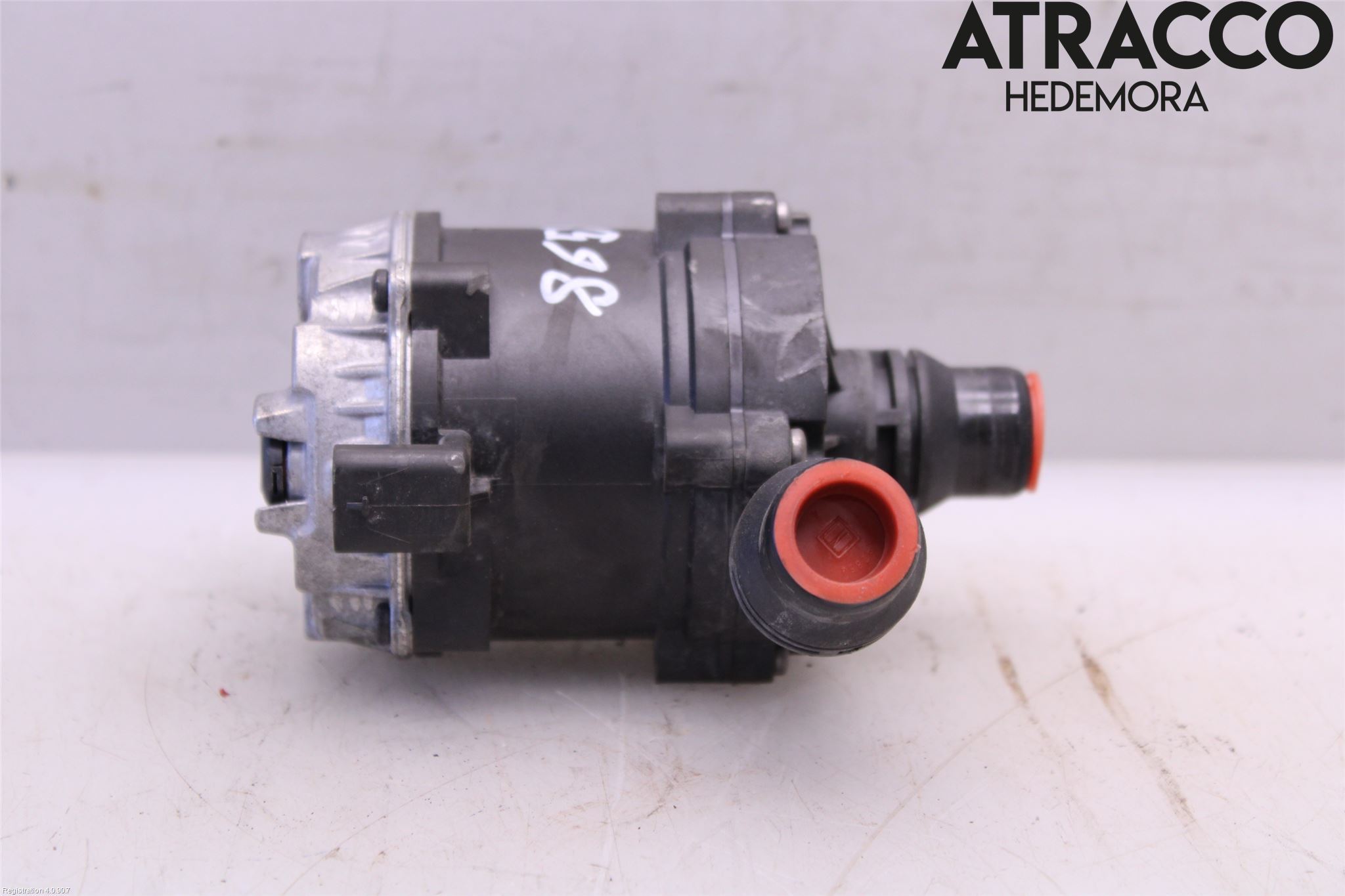 BMW 5 G30/G31/F90 17-23 Varme Sirkulasjonspumpe