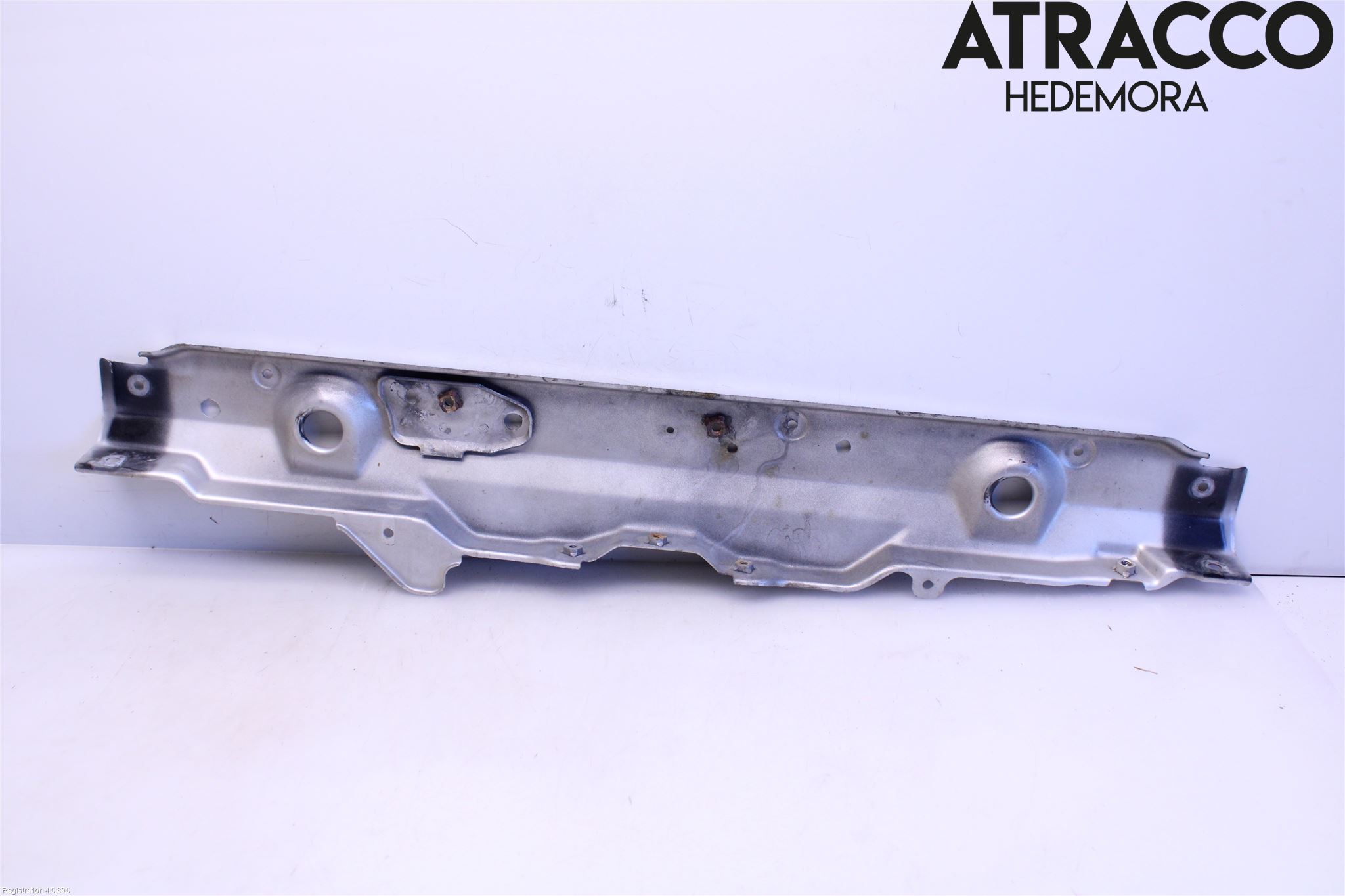 Toyota PRIUS NWH20 04-08 Radiator Feste - Ramme - Bjelk