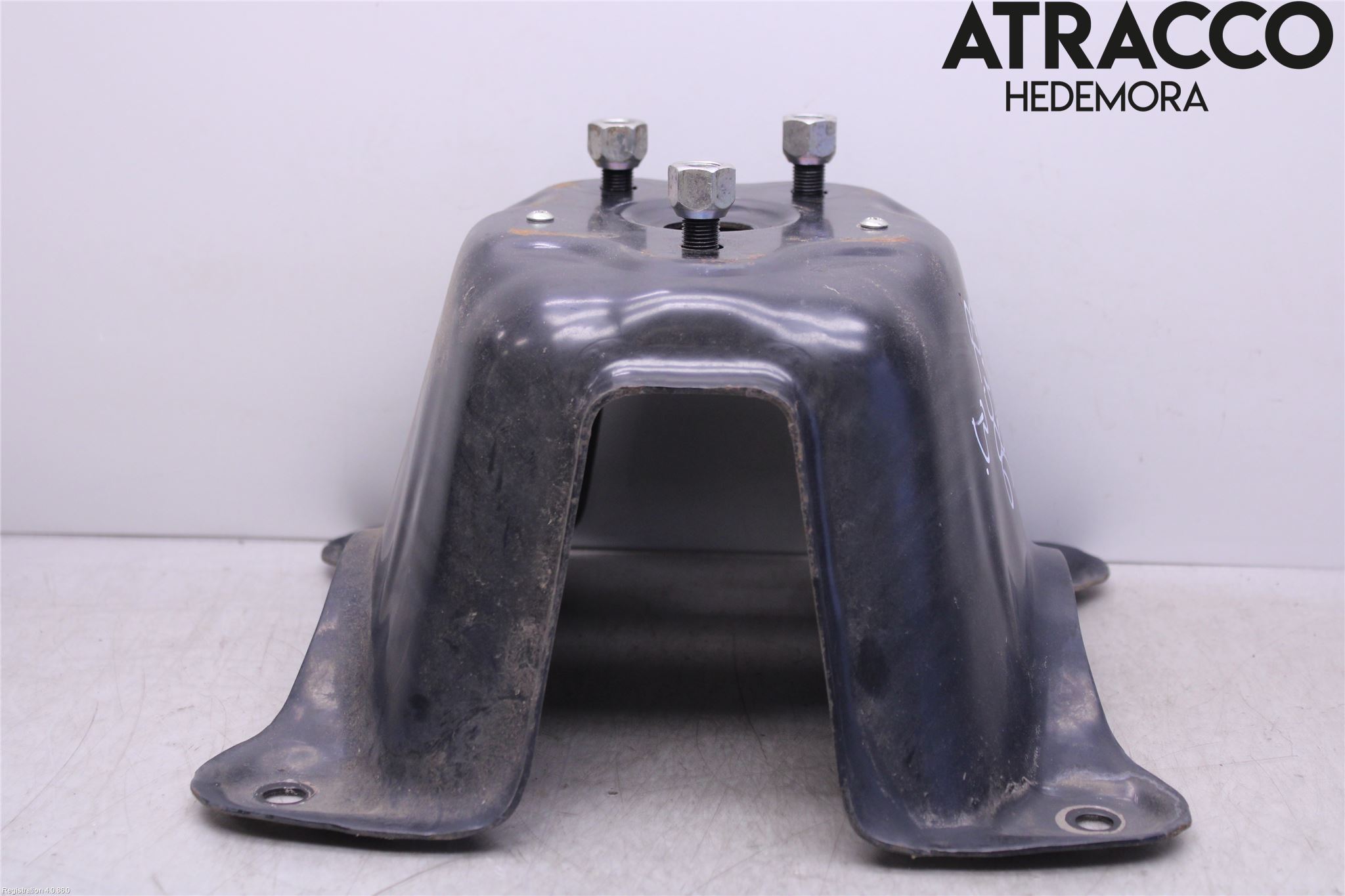 Suzuki GRAND VITARA II 06-14 Reservehjulholder