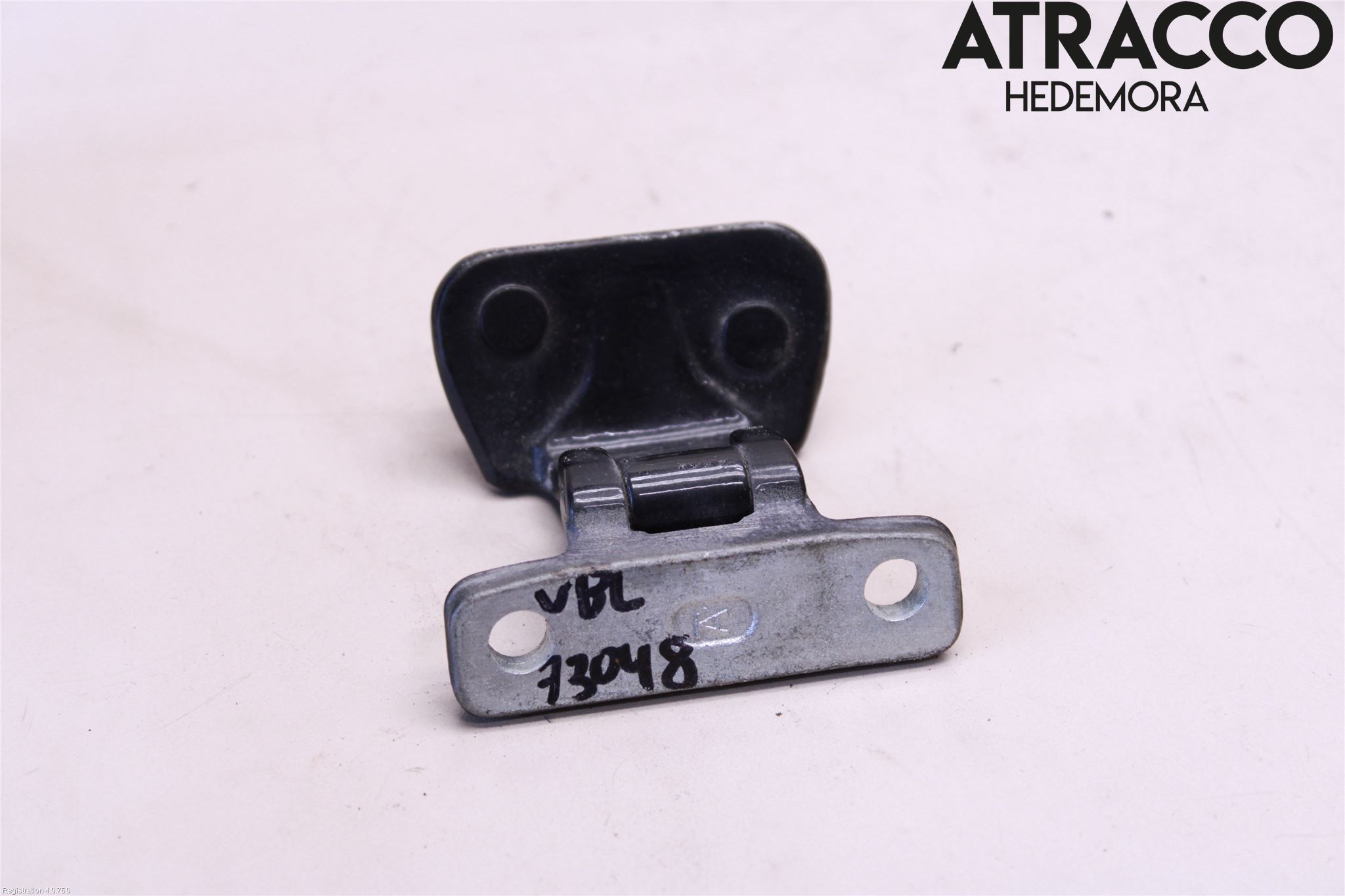 Mercedes-Benz MB C (203) 00-07 Bakluke Hengsel Venstre