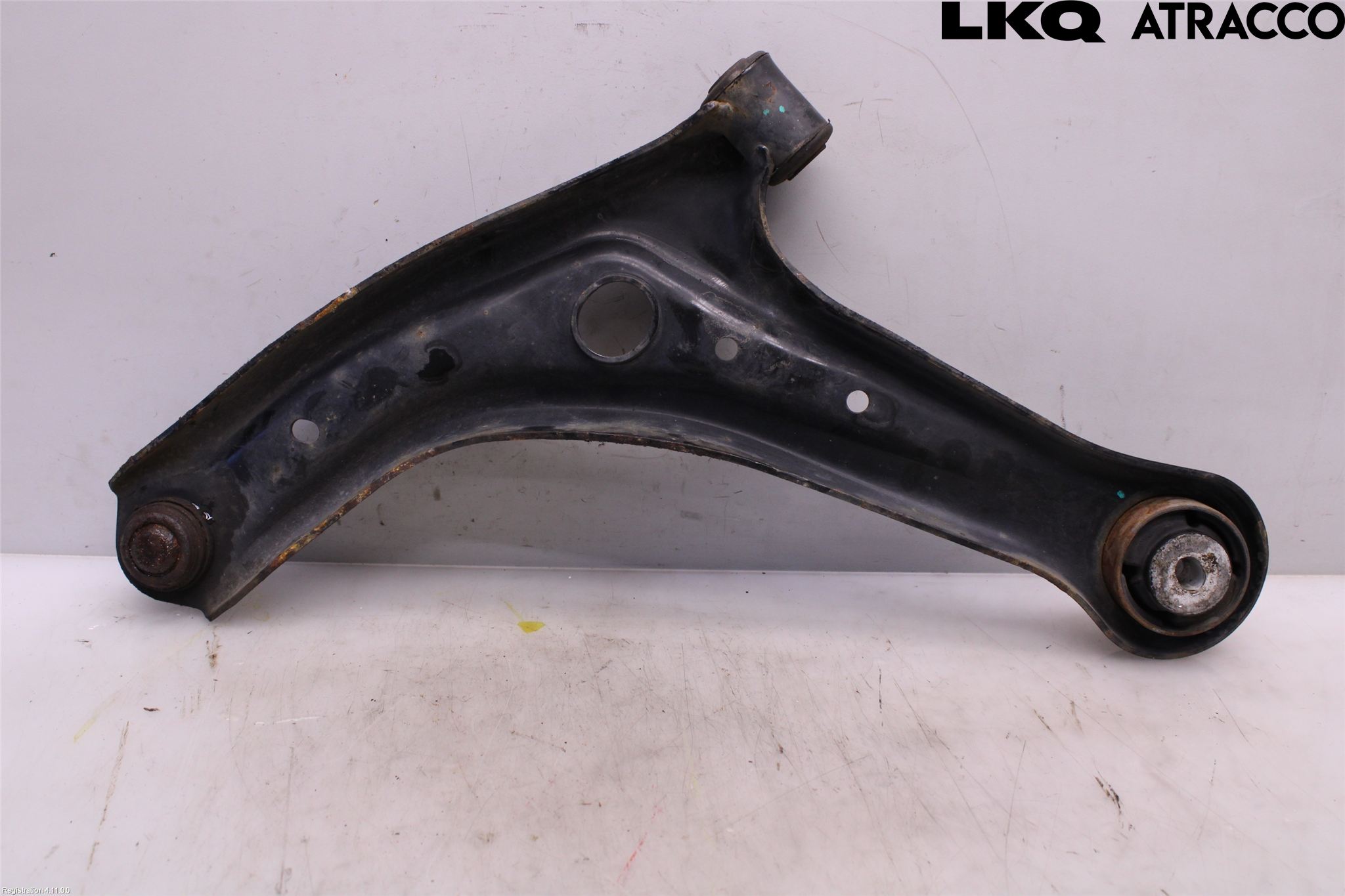 Ford FIESTA 09-12 Bærearm Foran Høyre Nedre