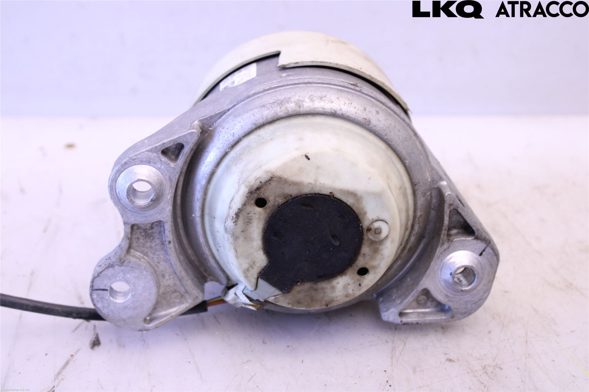 Mercedes-Benz MB C-KLASS (W205) 14-21 Motor Feste Gummi