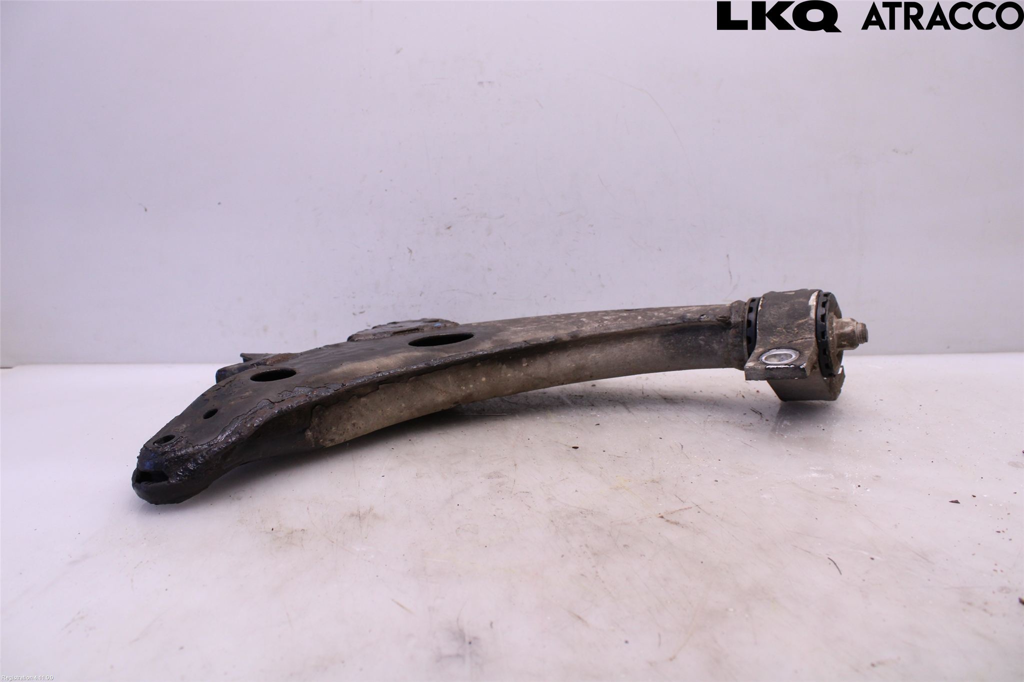 Subaru OUTBACK   99-03 Bærearm Foran Høyre Nedre