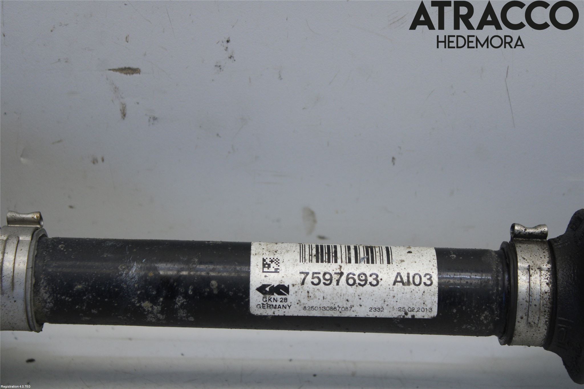BMW 3 F30/F31/F80 12-19 Drivaksel Foran Kompl Venstre