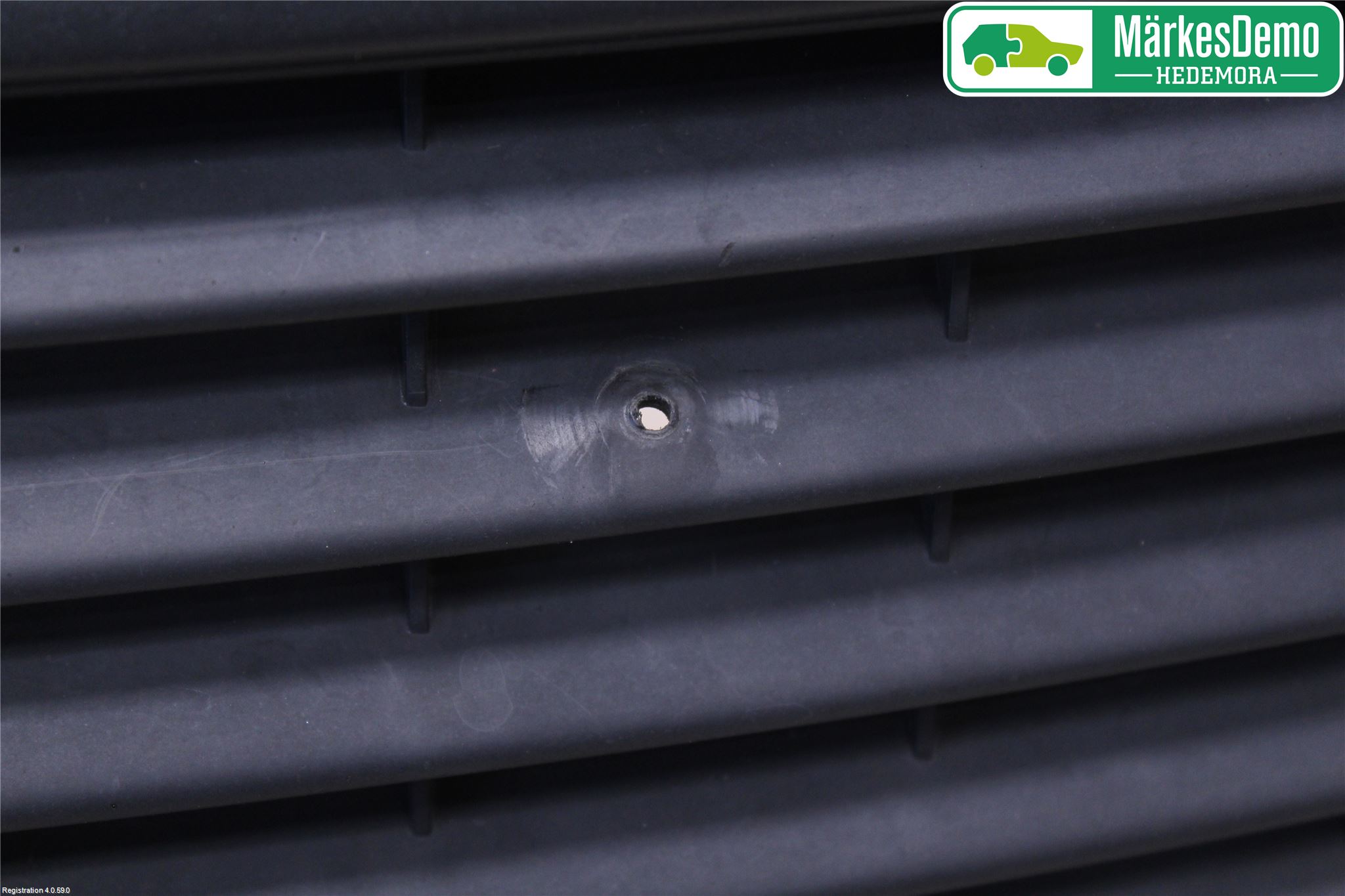 Audi A6/S6     97-05 Grill Komplett