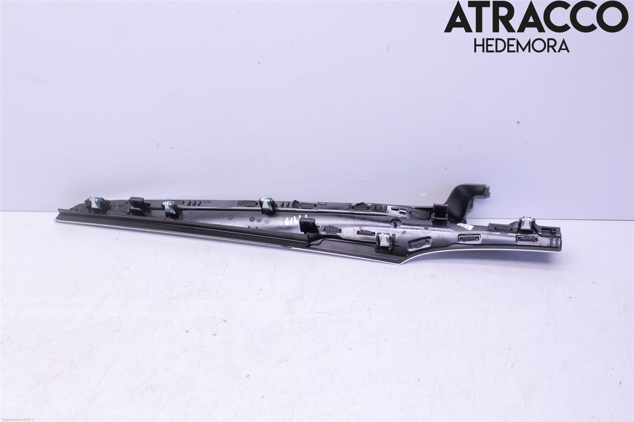 Mercedes-Benz MB C-KLASS (W205) 14-21 Innr Dekor Instrbord