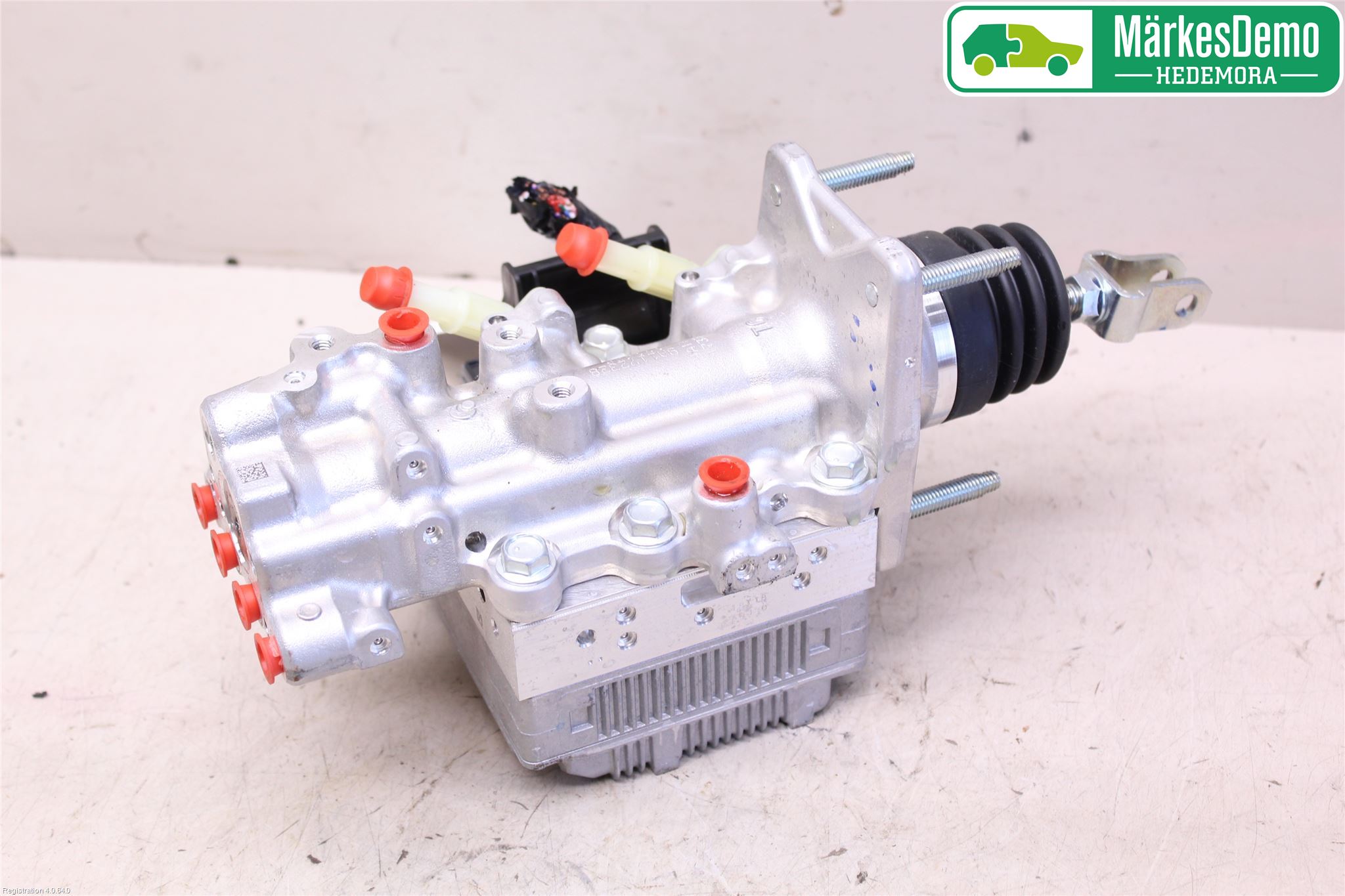 Toyota YARIS XP130 15-20 Abs Hydraulikkaggregat