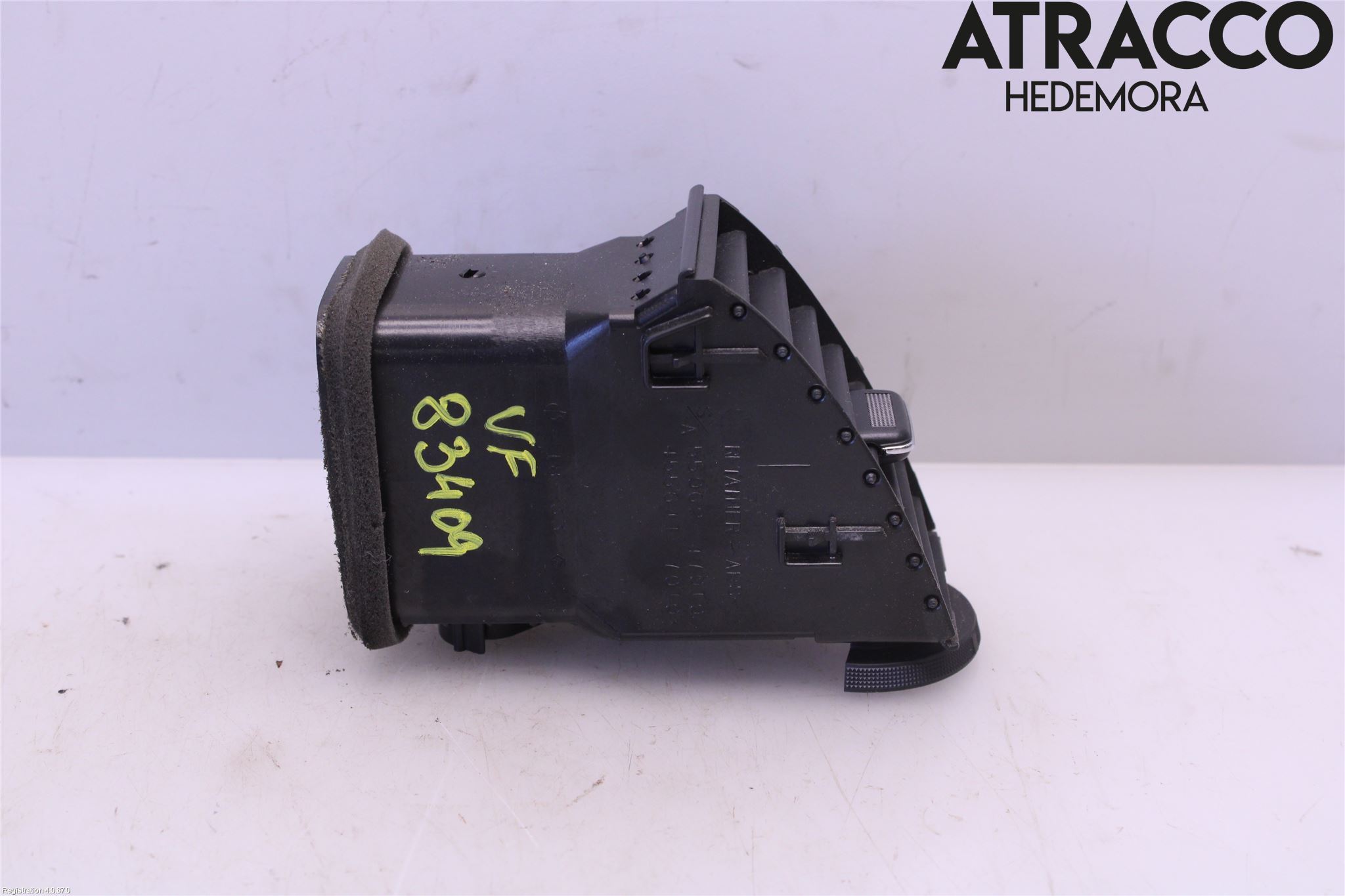 Toyota PRIUS NWH20 04-08 Dashbord Kanal - Dyse