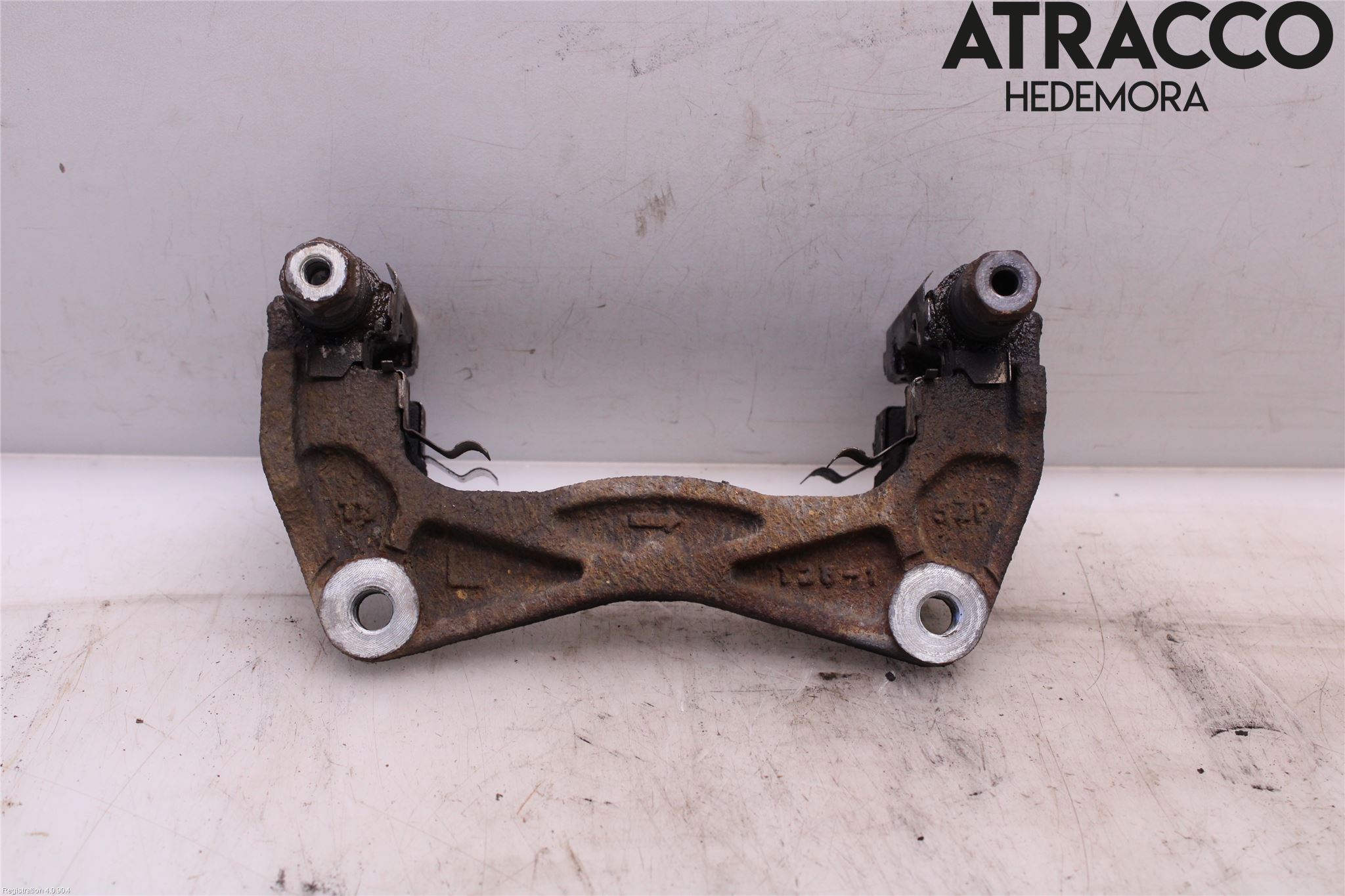 Subaru OUTBACK 15-20 Bremsecaliper Feste Holder