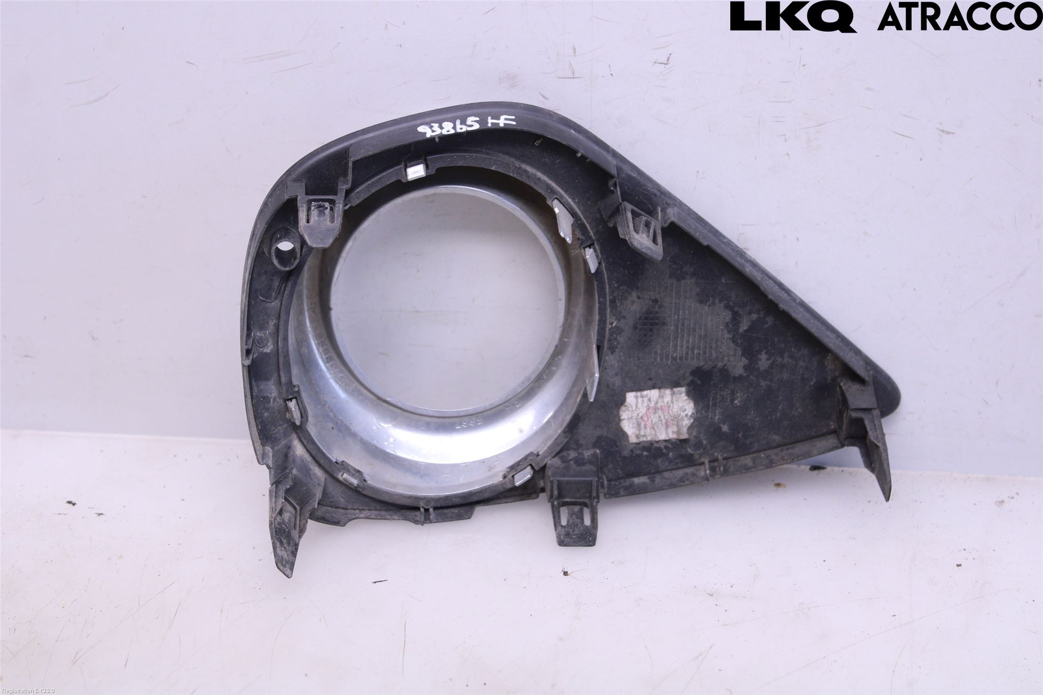 Toyota YARIS XP130 15-20 Frontlykt Kurve-Tåkelys Ramme