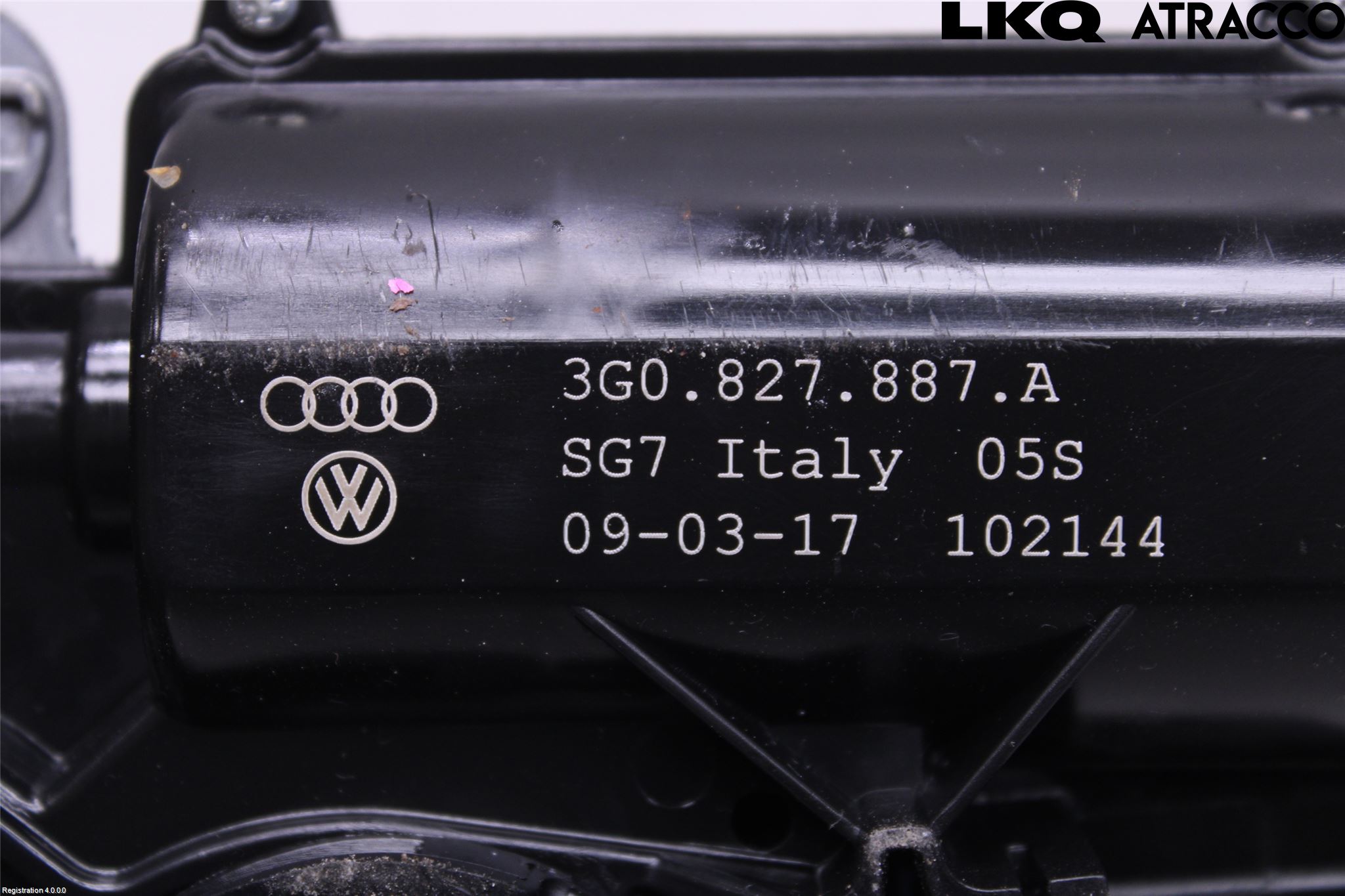 Volkswagen VW TIGUAN 16-24 Bakluke-Lokk Låsekasse