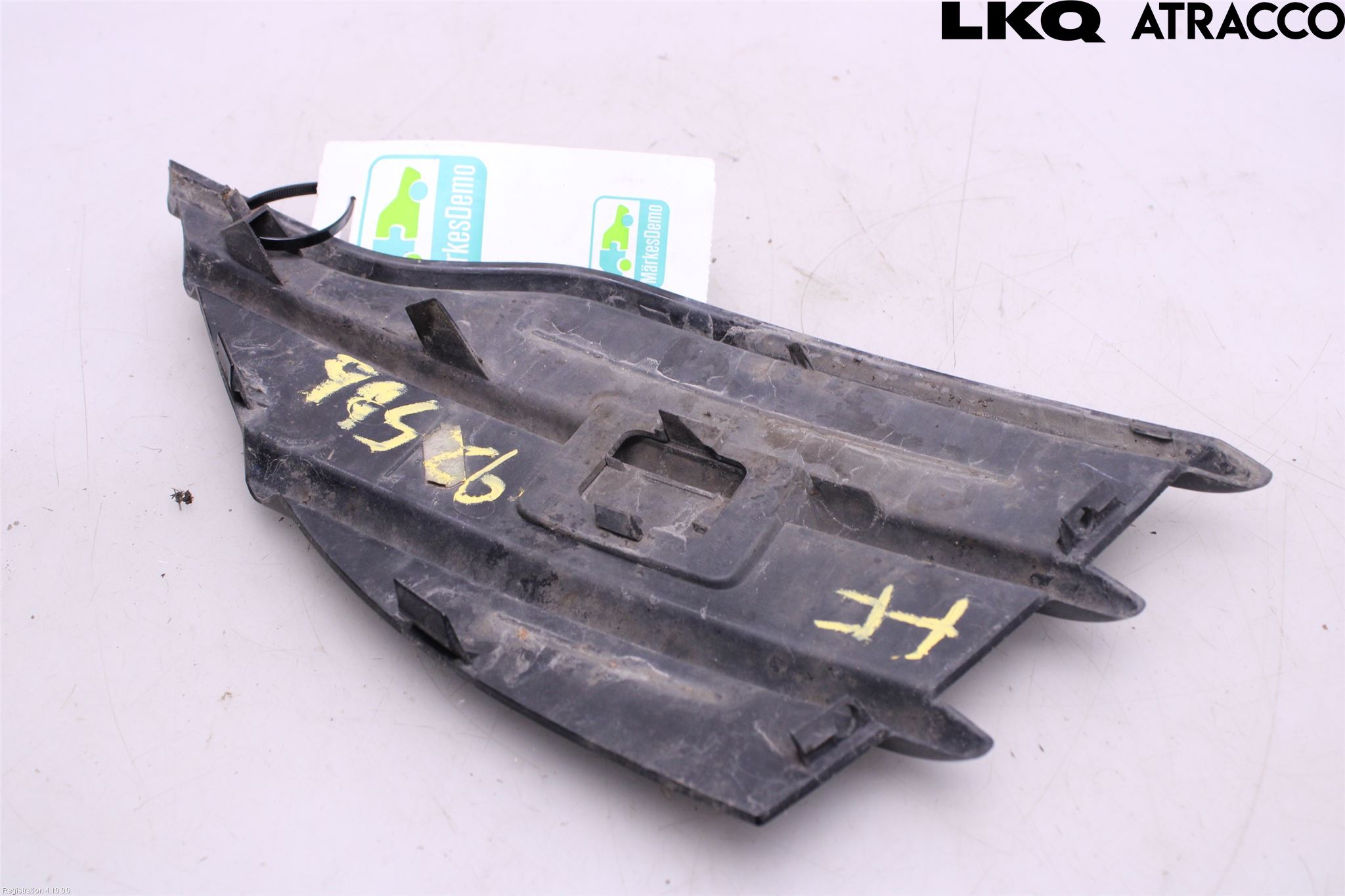Ford KUGA 13-16 Støtfanger Grill-Utfylling