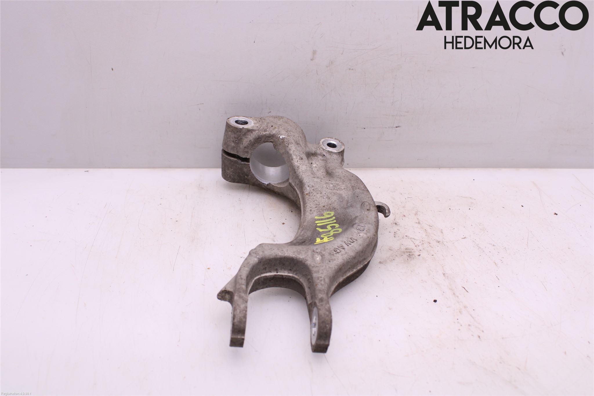 Audi A6 F2/C8 19- Fjærbein Foran Venstre