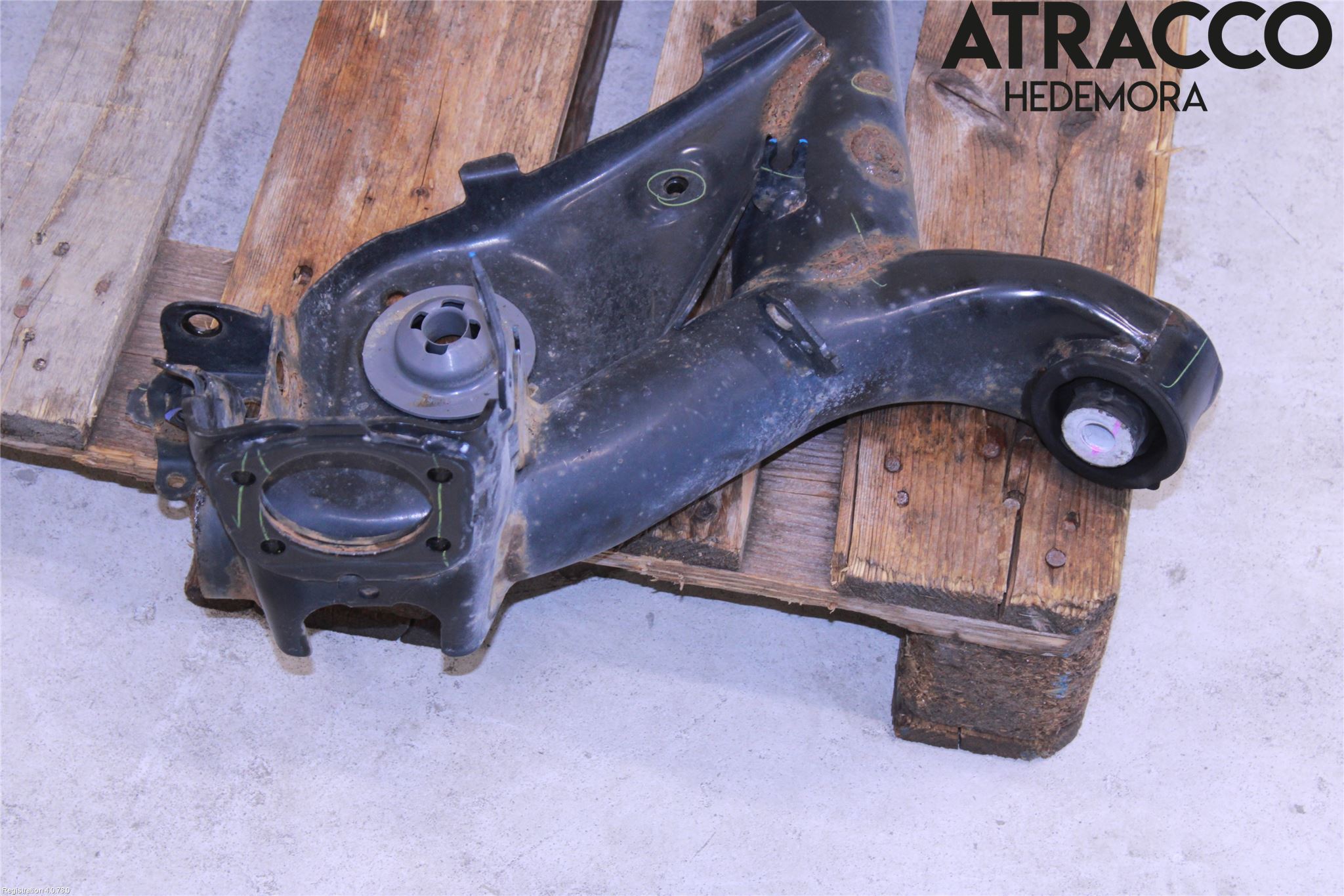 Mazda 2 (DJ) 15-22 Bakaksel Feste Travers-Ramme