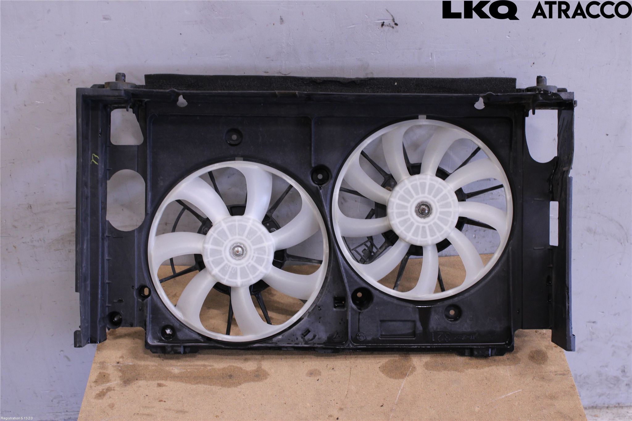 Toyota AURIS 13-19 Kjølevifte Elektrisk