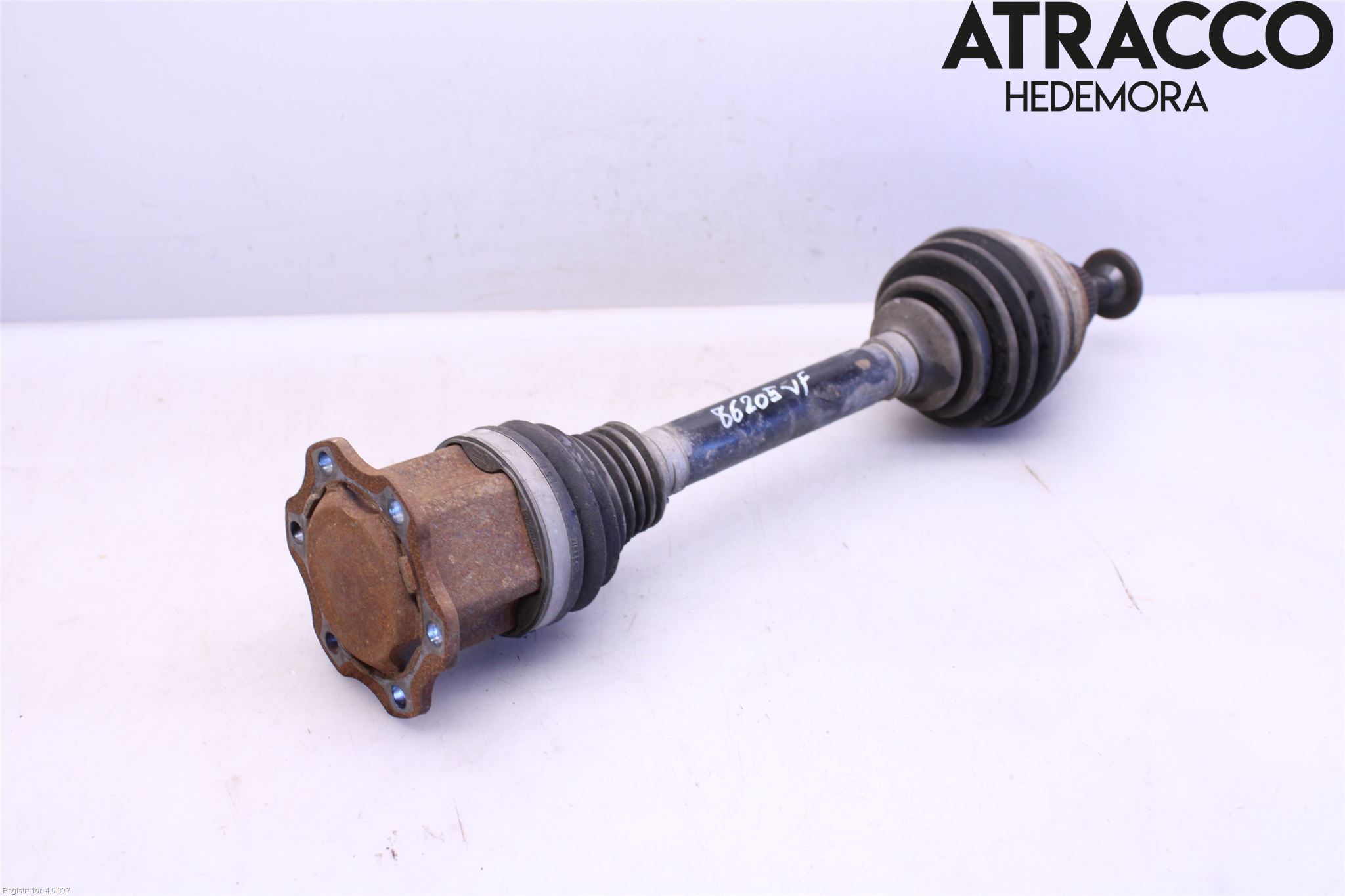 Audi A4/S4 08-11 Drivaksel Foran Kompl Venstre