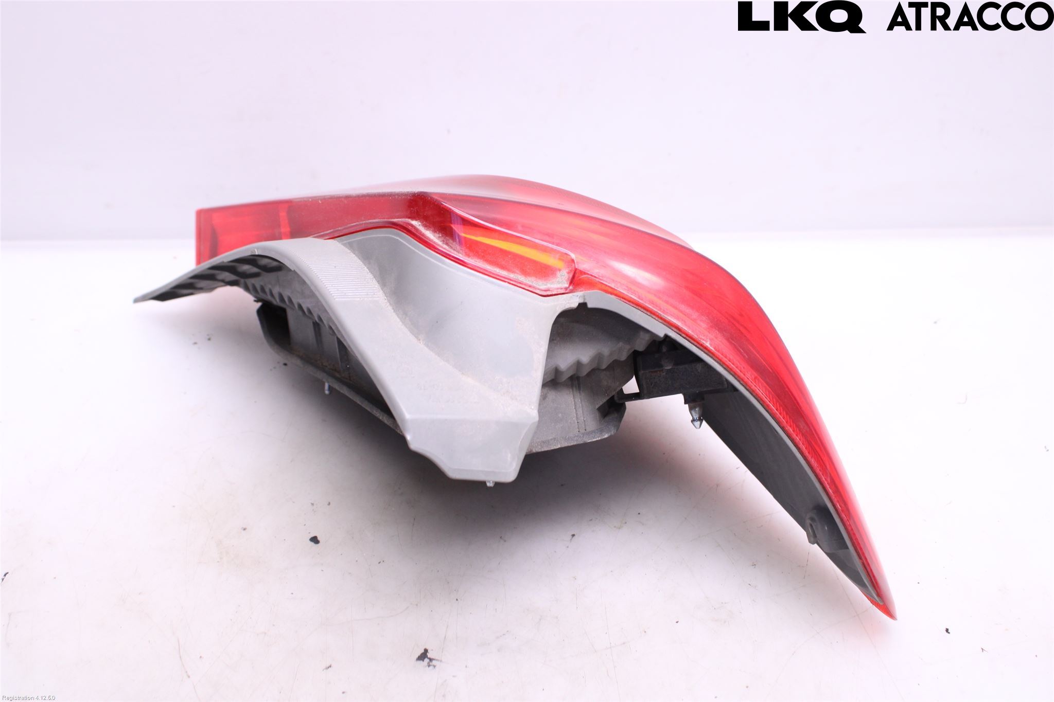 Toyota YARIS XP130 12-14 Baklykt Venstre