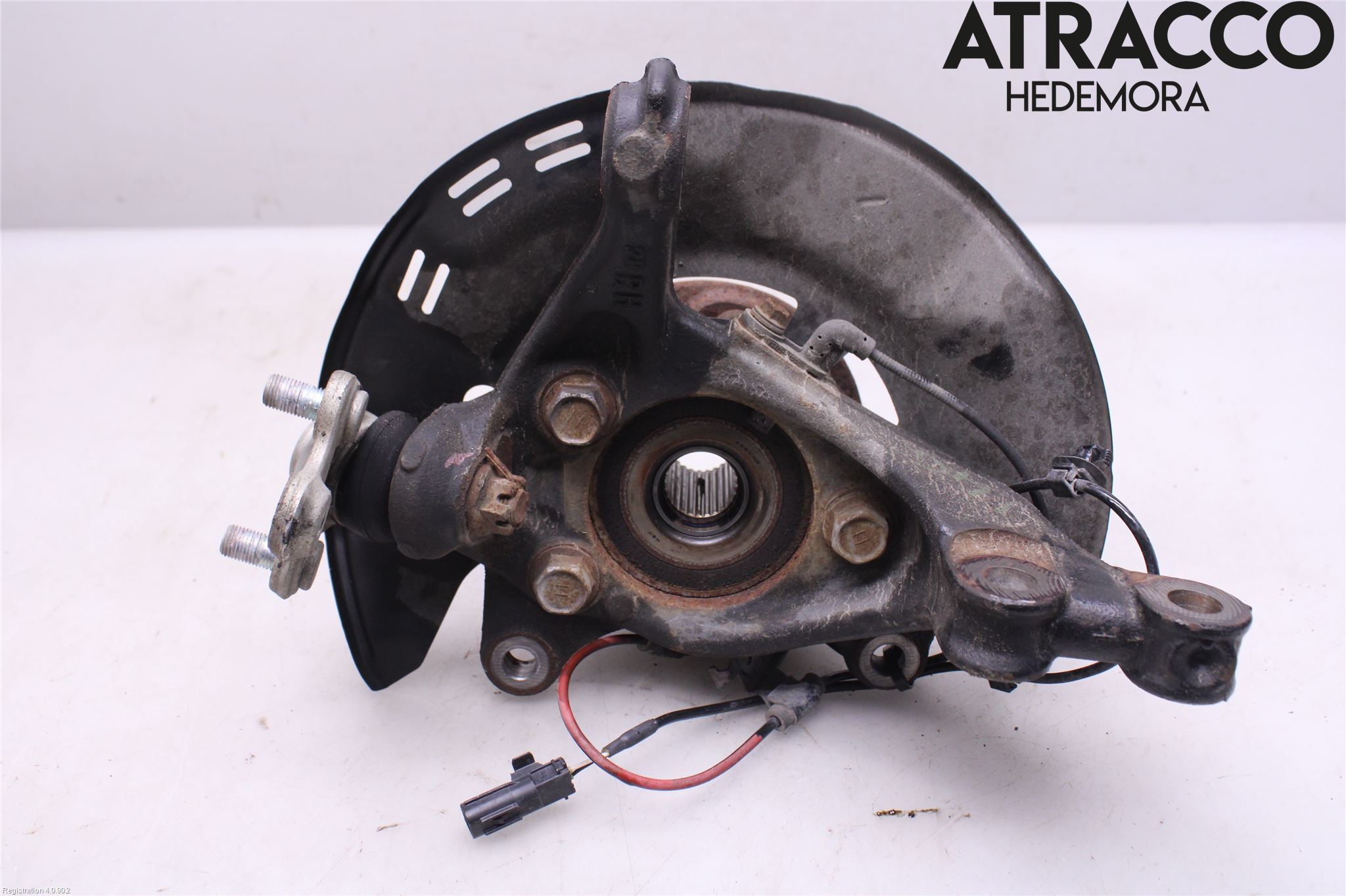 Toyota YARIS XP21 20- Spindel Vf