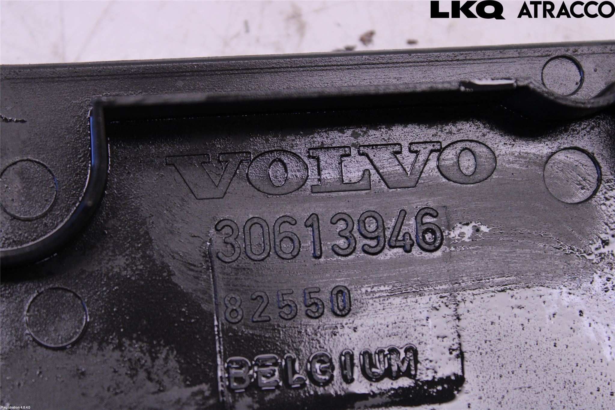Volvo S40/V40    96-04 Motor Deksel Over Motor