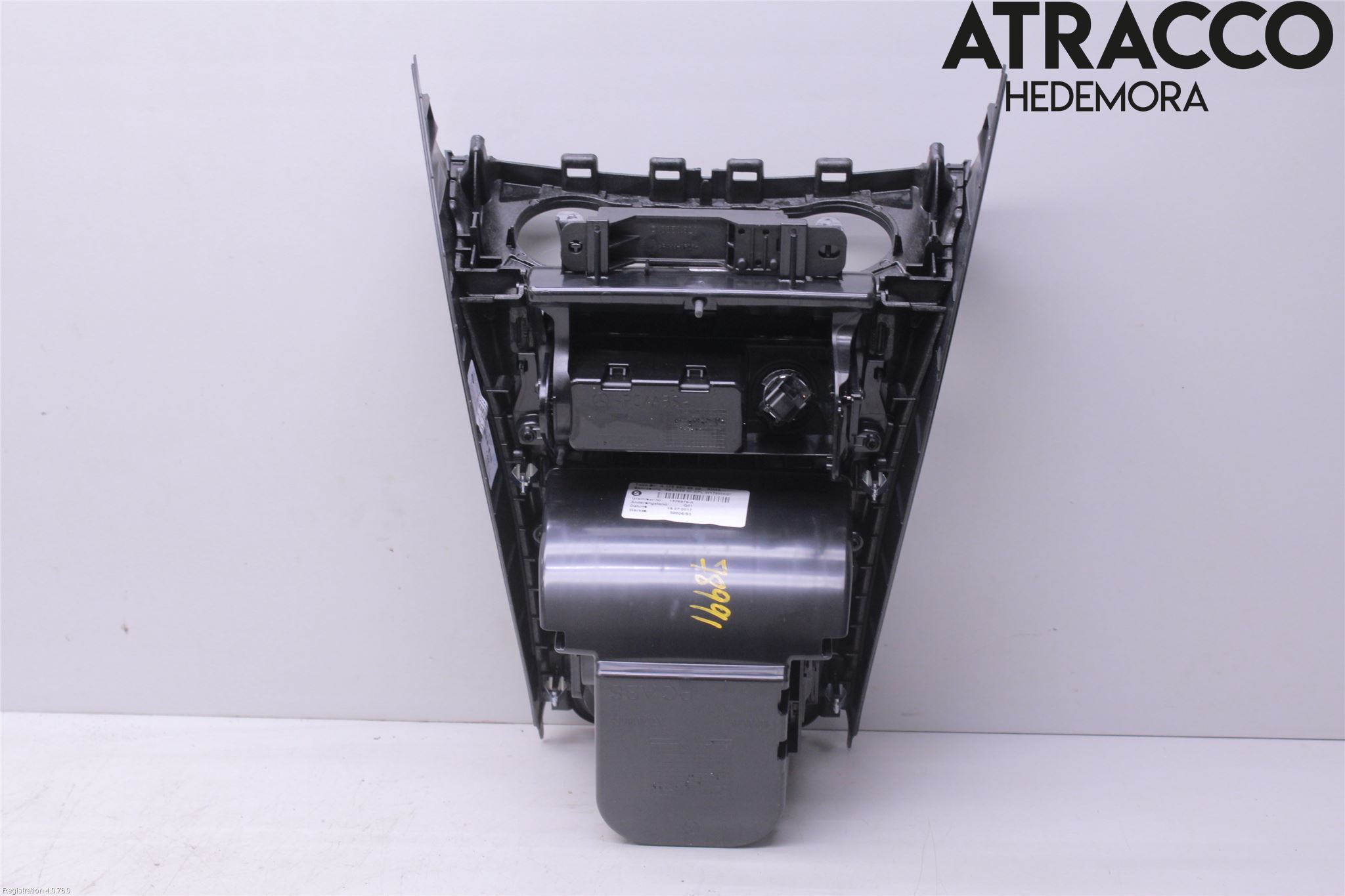 Mercedes-Benz MB CLA-KLASS (C117/X117) 13-19 Instrumentkonsoll Midt