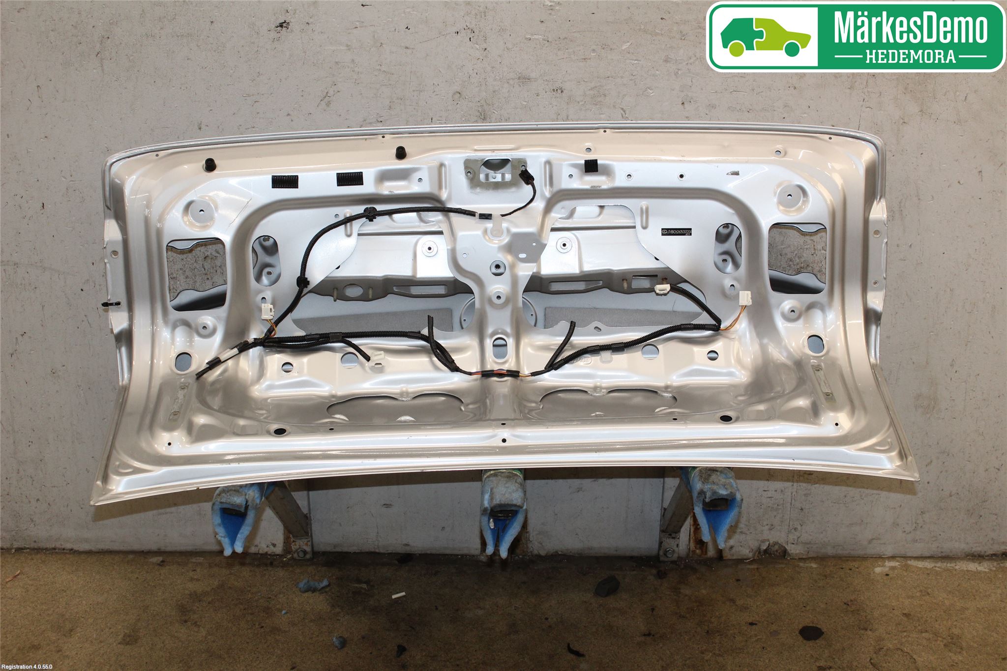 Lexus IS 220d/250/350 06-13 Bakluke Koffertlokk